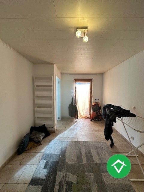 Instapklaar gelijkvloers appartement met tuin en garage in rustige wijk te Eernegem foto 13