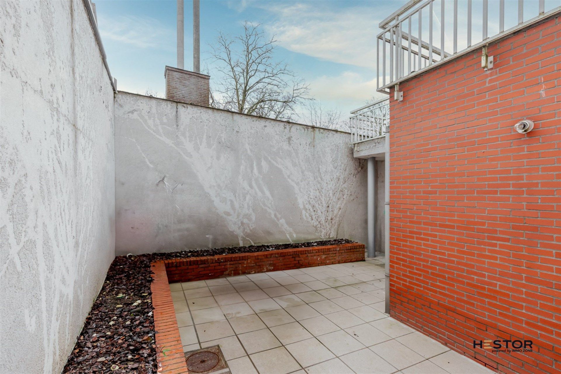 Instapklare woning met terras nabij het centrum van Beveren-Waas foto 13