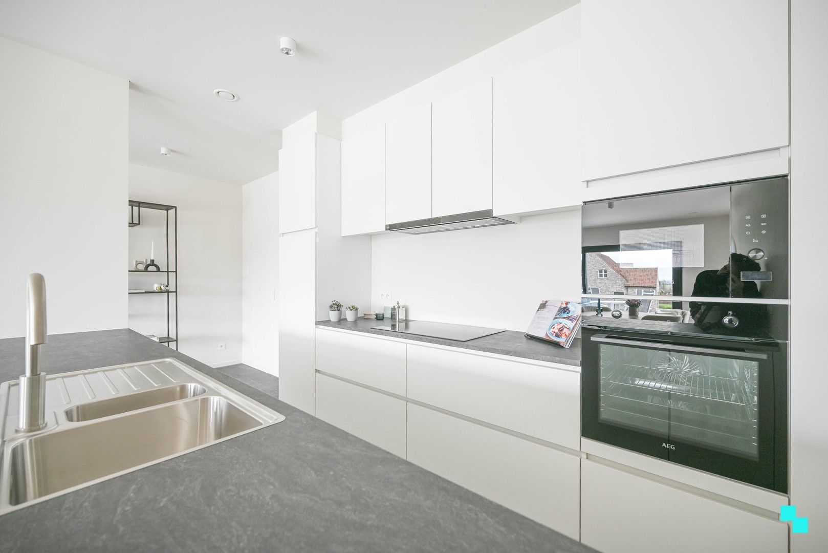 Ruime halfopen bebouwing in Zwevegem foto 7