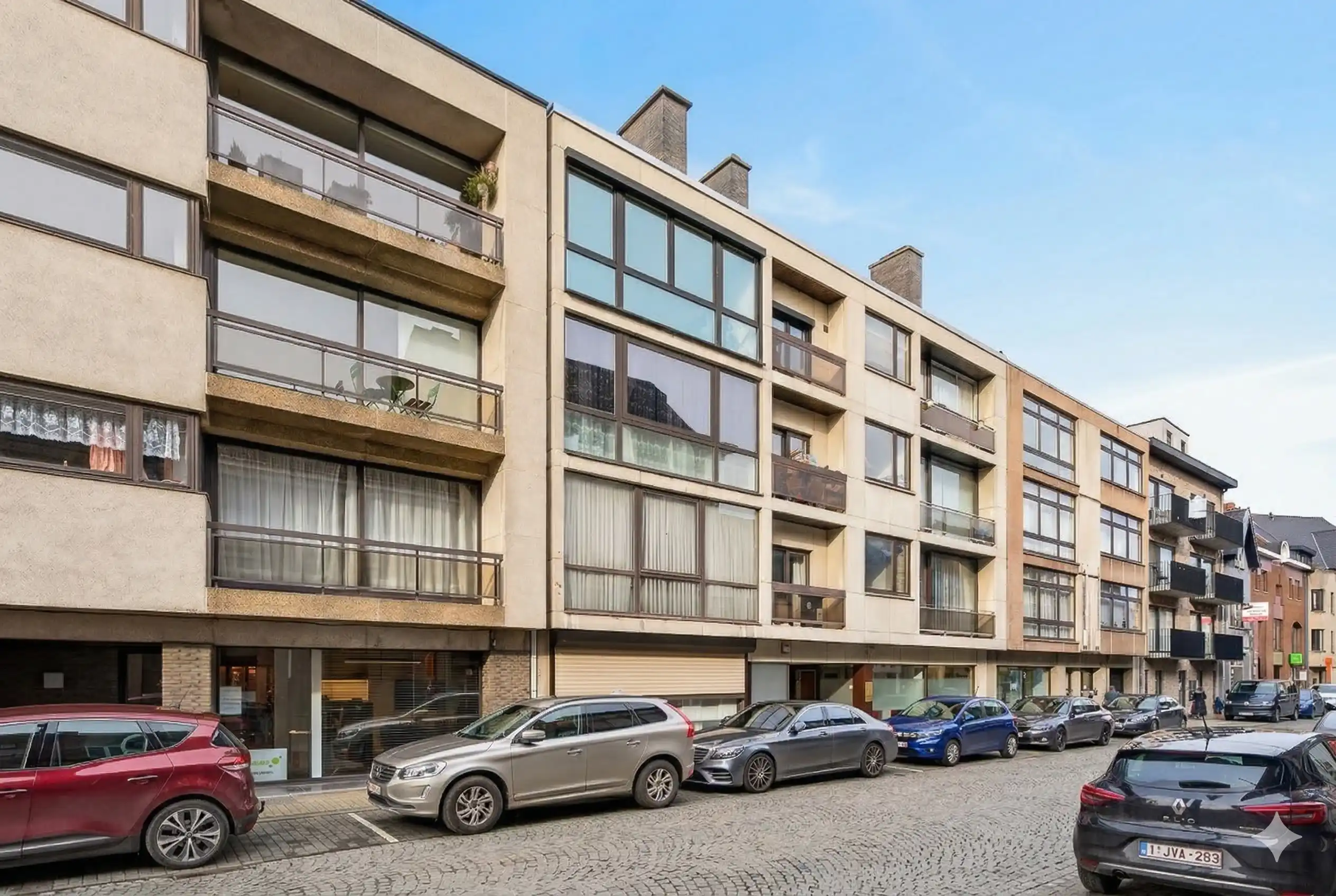 Duplex appartement in het hart van Lokeren! foto 11