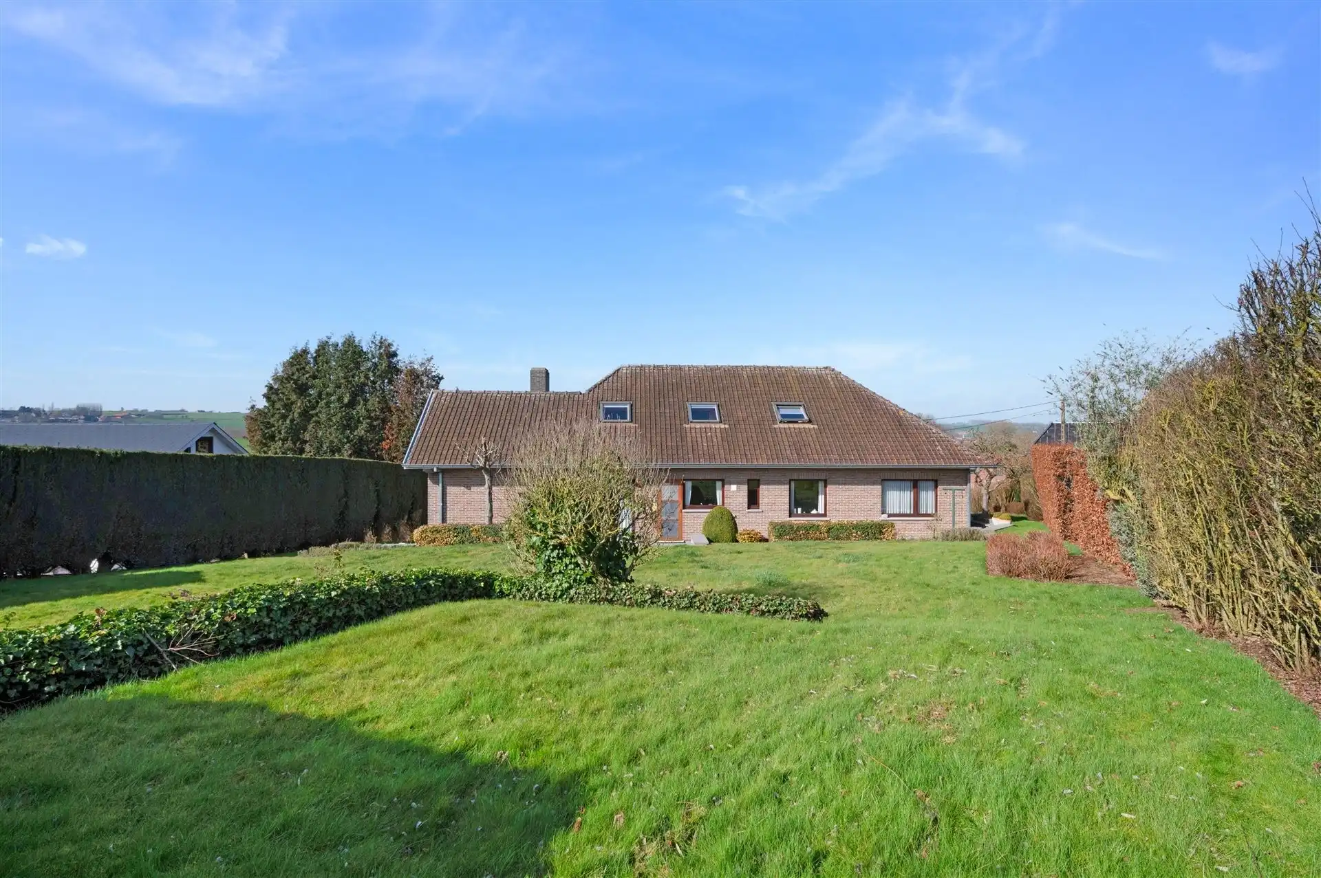 Ruime villa met prachtig uitzicht foto 16