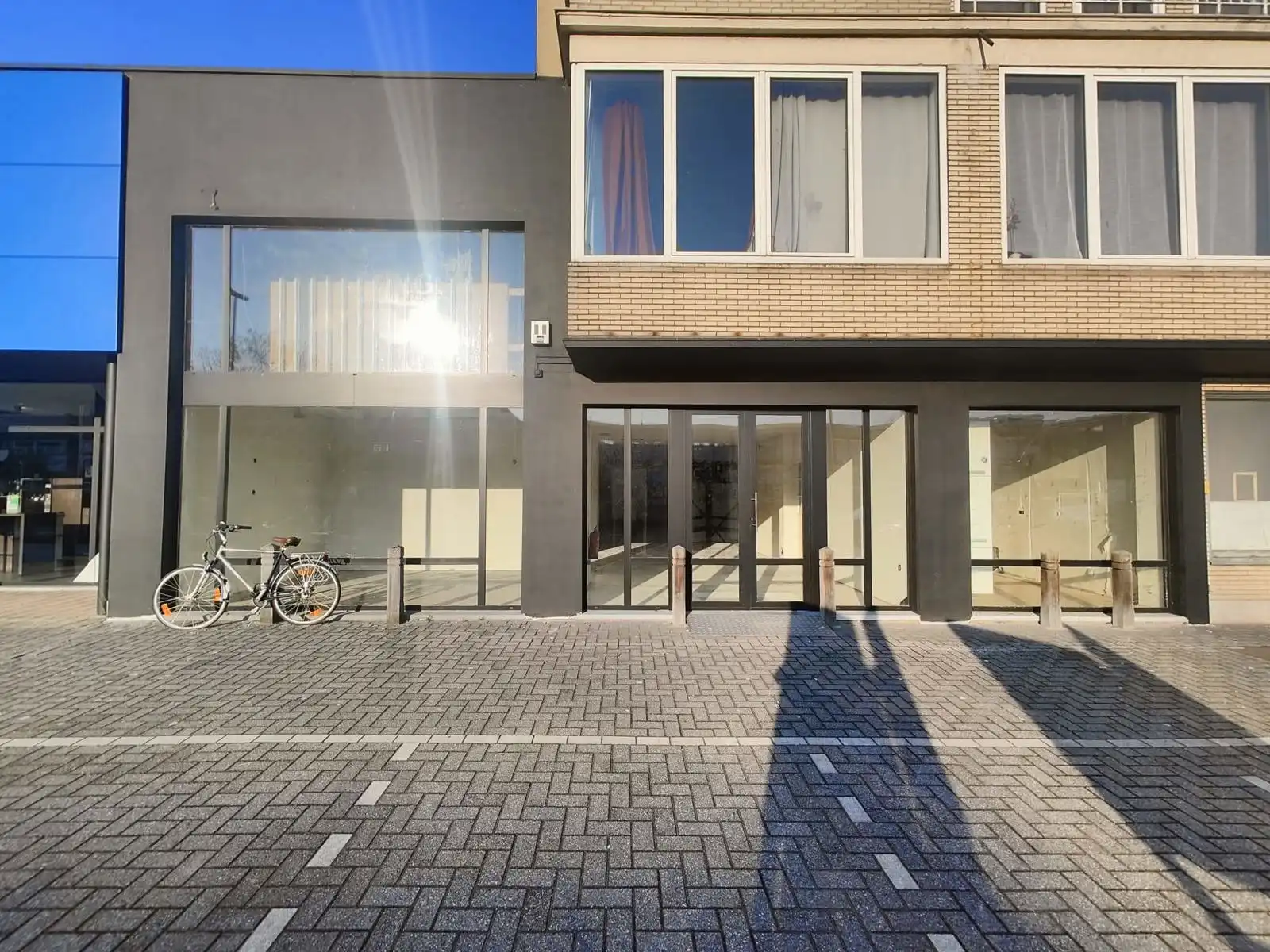 Handelspand op topligging langs Parklaan – Sint-Niklaas foto 2