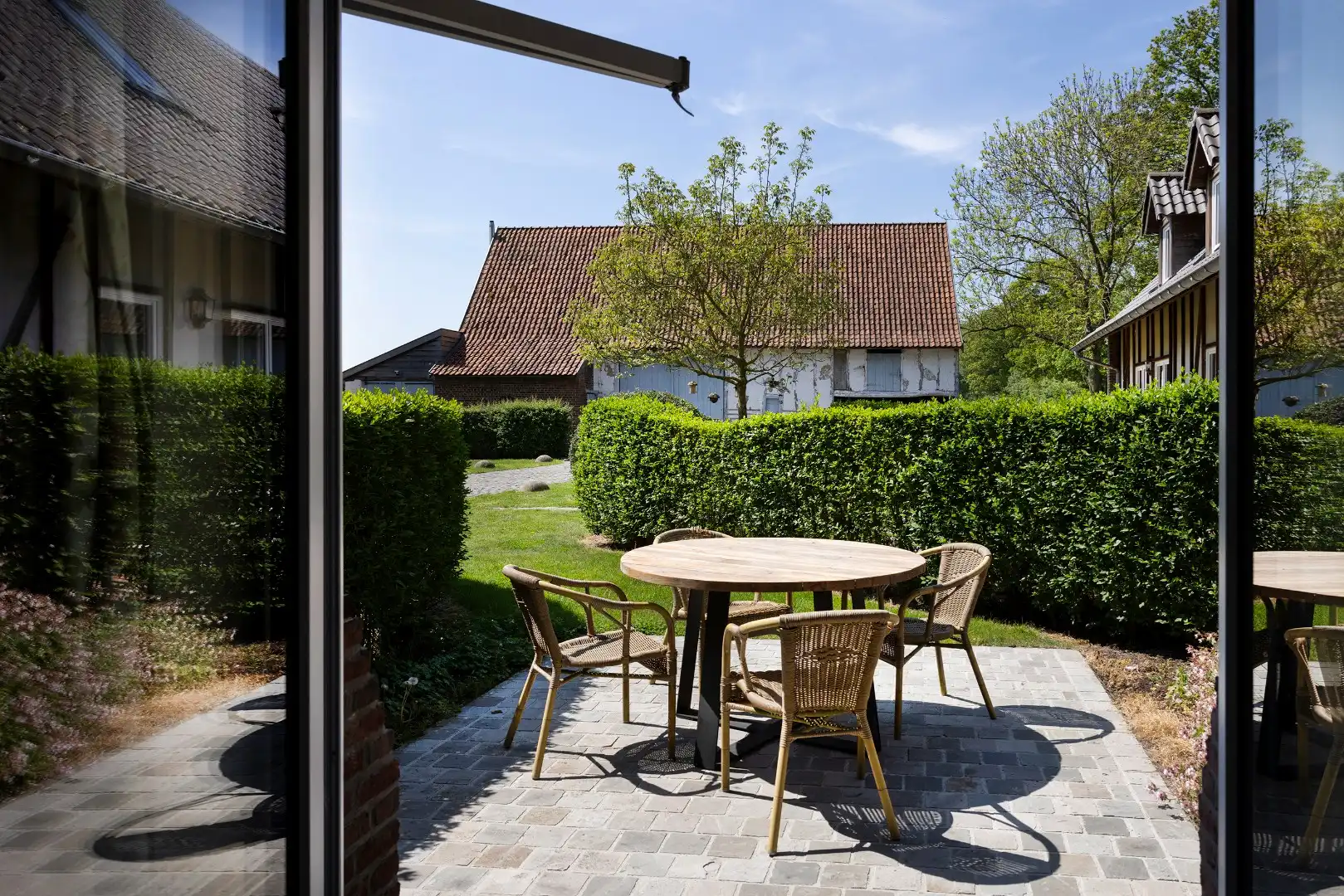 DOMEIN  MET 5 VAKANTIEWONINGEN, EEN ESTAMINET EN EEN VILLA foto 26