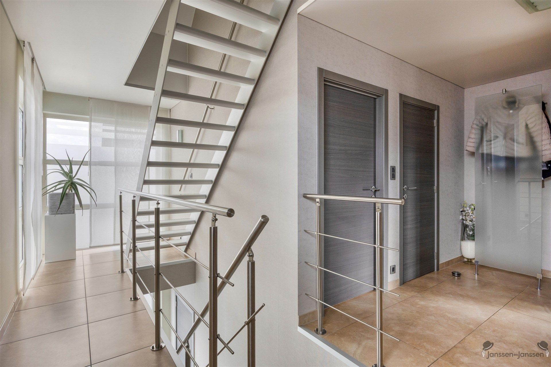 Ruim drie slaapkamer appartement  foto 13