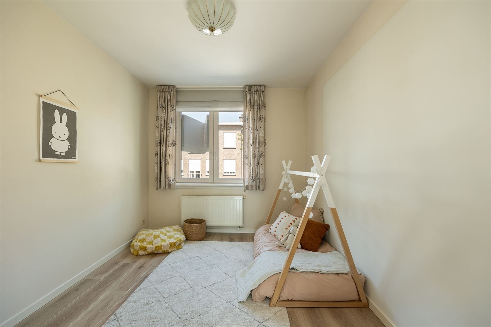 Instapklaar appartement met groot terras en autostaanplaats foto 16