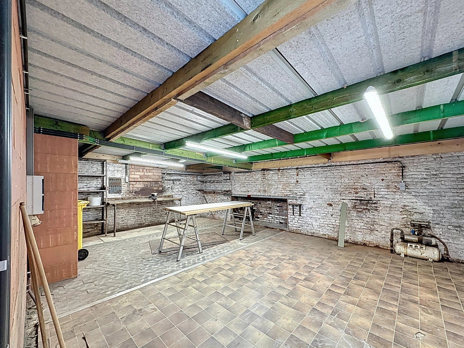 Gerenoveerde woning op groot perceel met 3 slaapkamers, zonnepanelen en thuisbatterij. foto 20