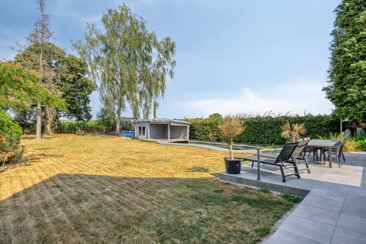 TIJDLOZE VOLLEDIG GERENOVEERDE VILLA OP EEN PERCEEL VAN 16A81CA TE RIEMST foto 29