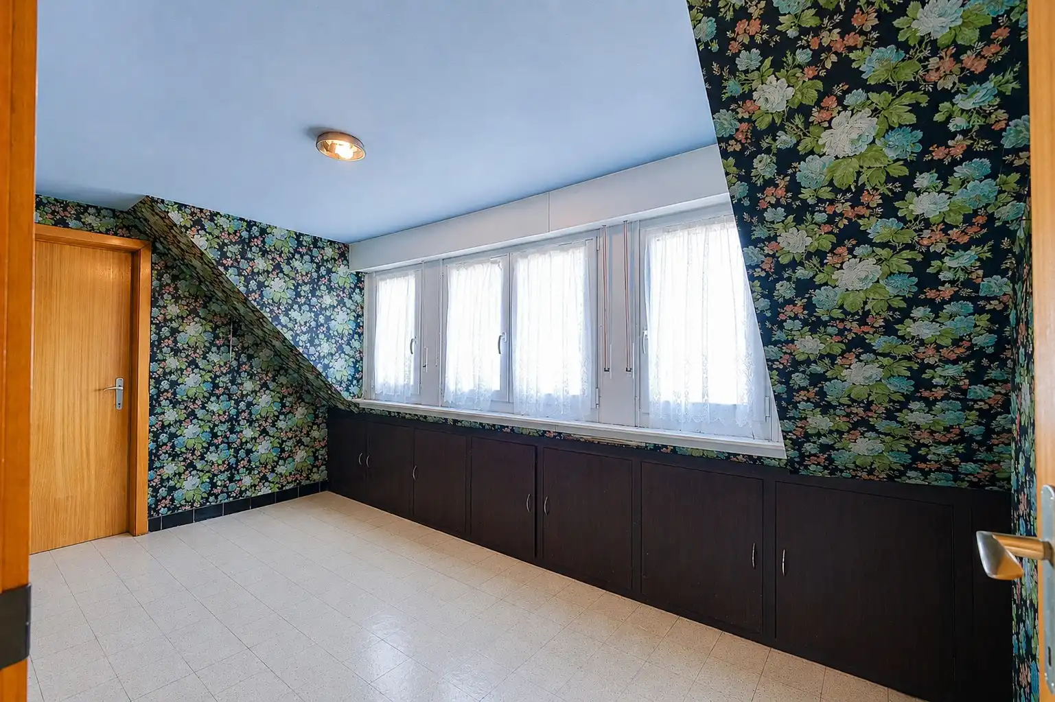 Lichtervelde - Rustig gelegen hoeve op perceel van 1.620 m²! foto 16