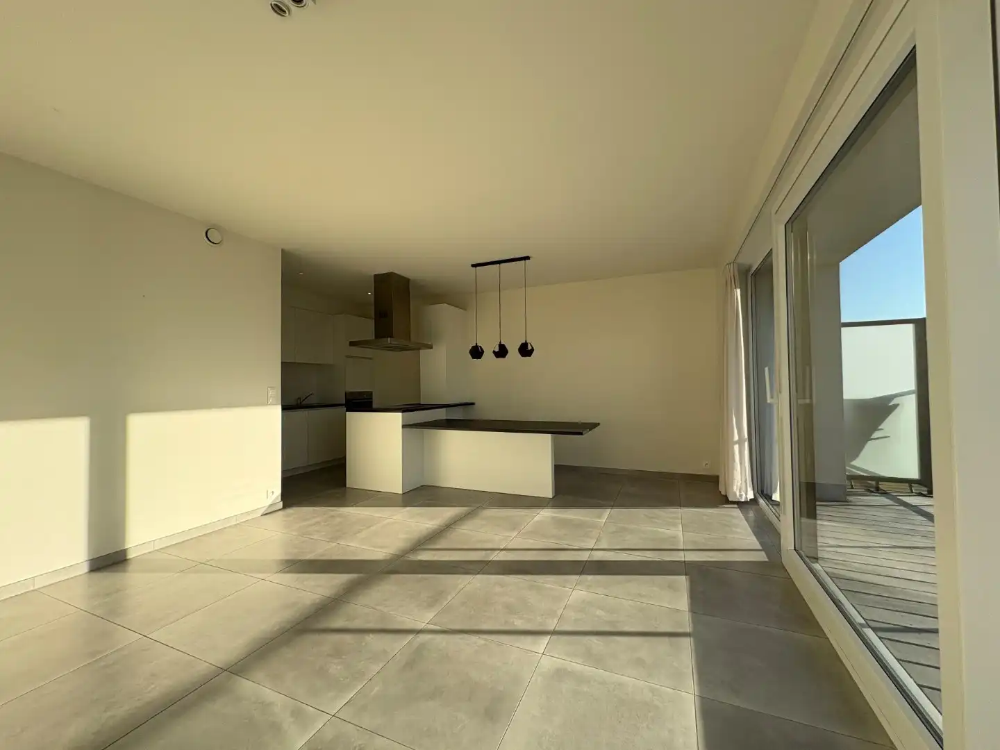  Instapklaar & energiezuinig (A-label) wonen met garage in Esen (Diksmuide)  foto {{pictureIndex}}