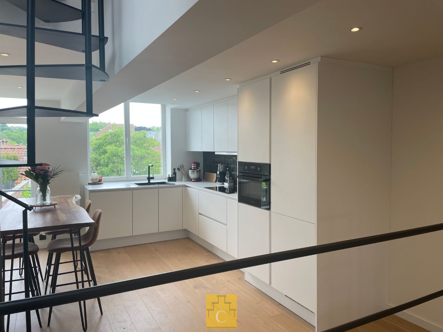 Stijlvol duplexappartement in herenhuis in de  Katelijnestraat foto 6