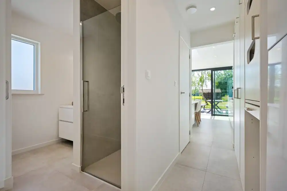 Prachtig vernieuwde bungalow te Schriek foto 7
