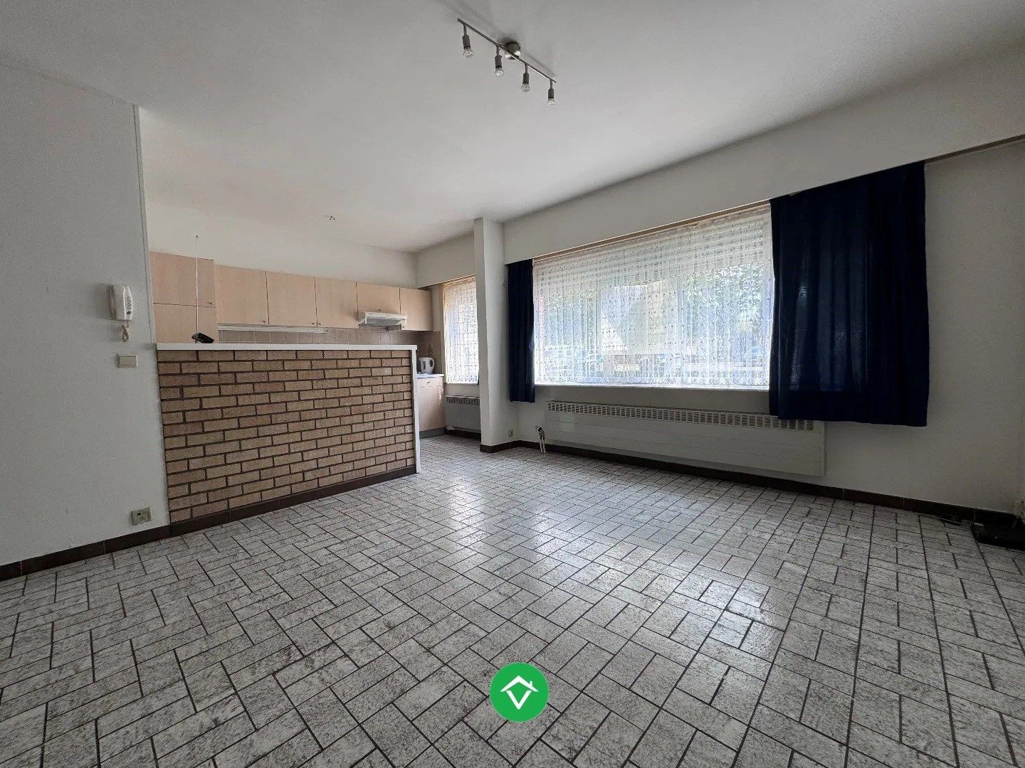 Gelijkvloers appartement met 2 slaapkamers en groot terras en garage te Bredene  foto 6