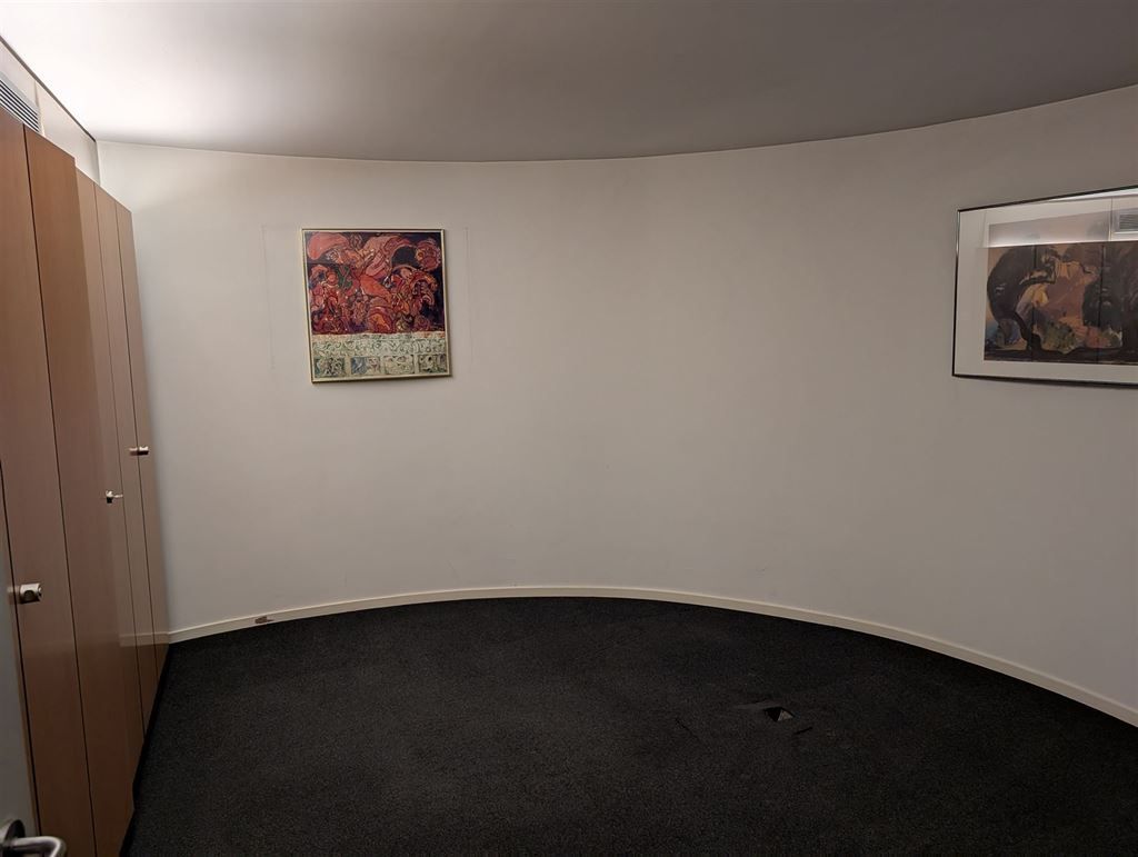 Handelsruimte op een bijzonder commerciële locatie in centrum 's-Gravenwezel foto 9