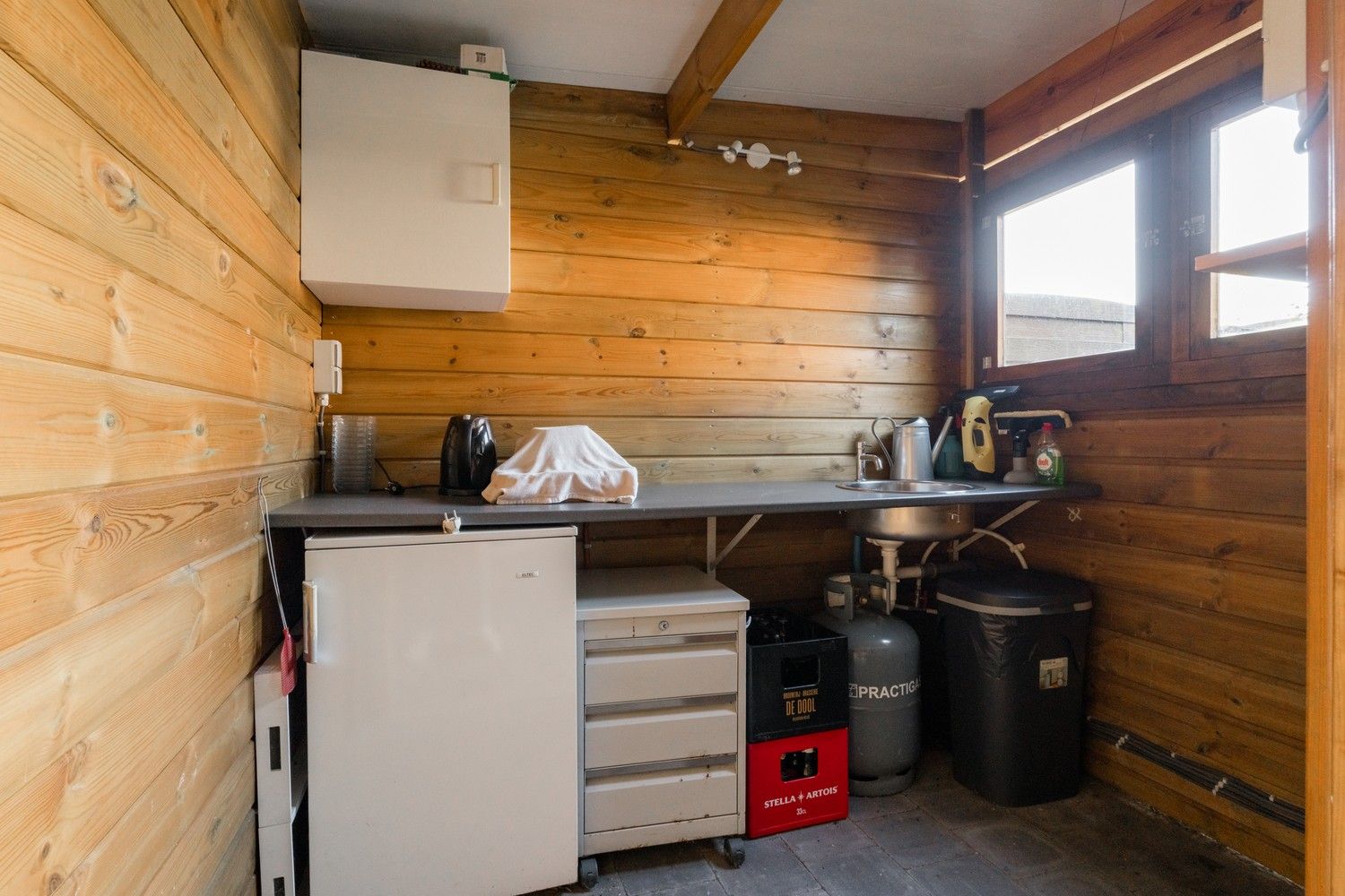 Vrijstaande woning met ruime garage en tuin, rustig gelegen nabij natuurgebied en Nederlandse grens foto 28