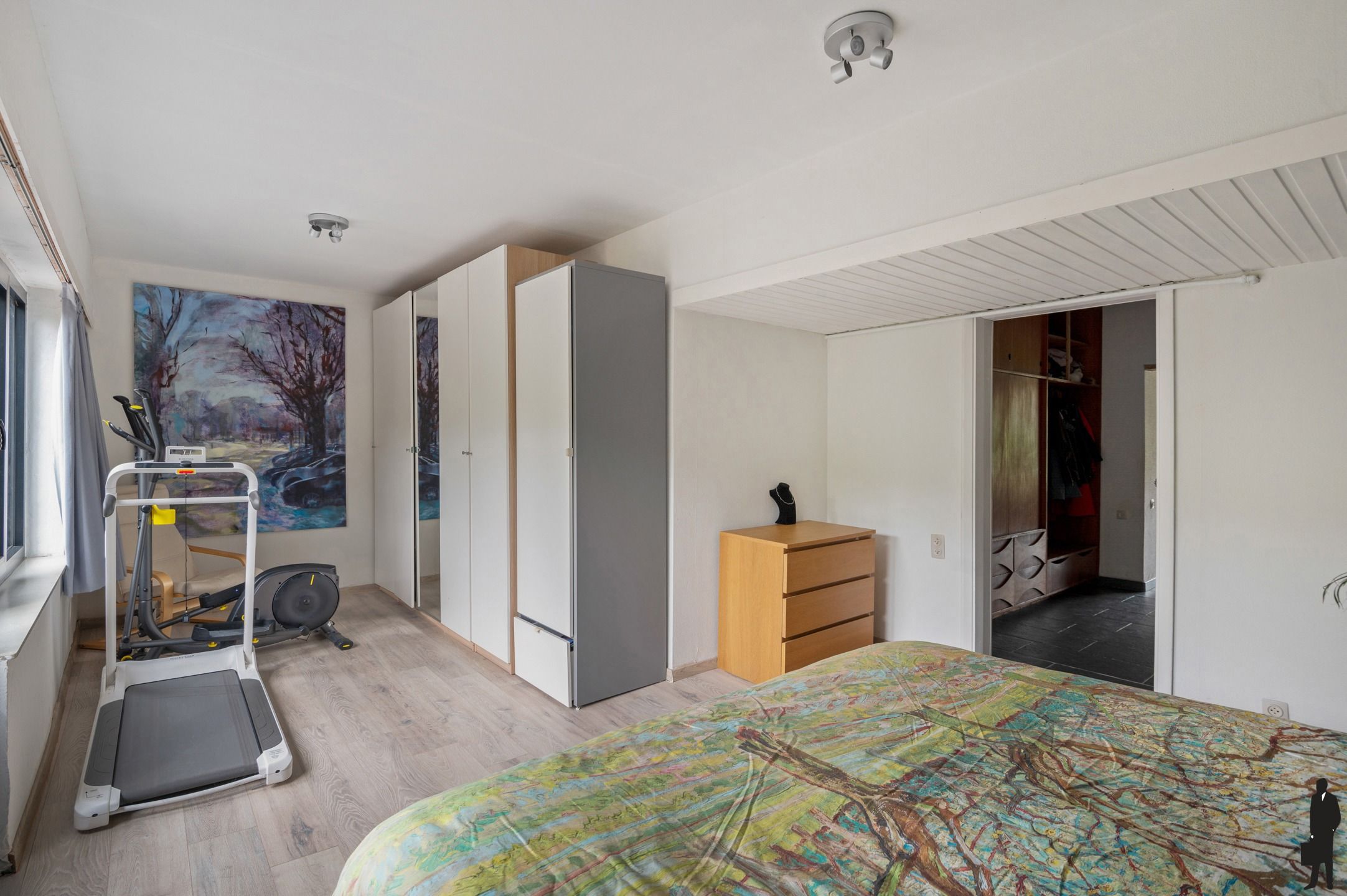 Welgelegen zeer energiezuinige woning met 5 slpks en Z-tuin foto 11
