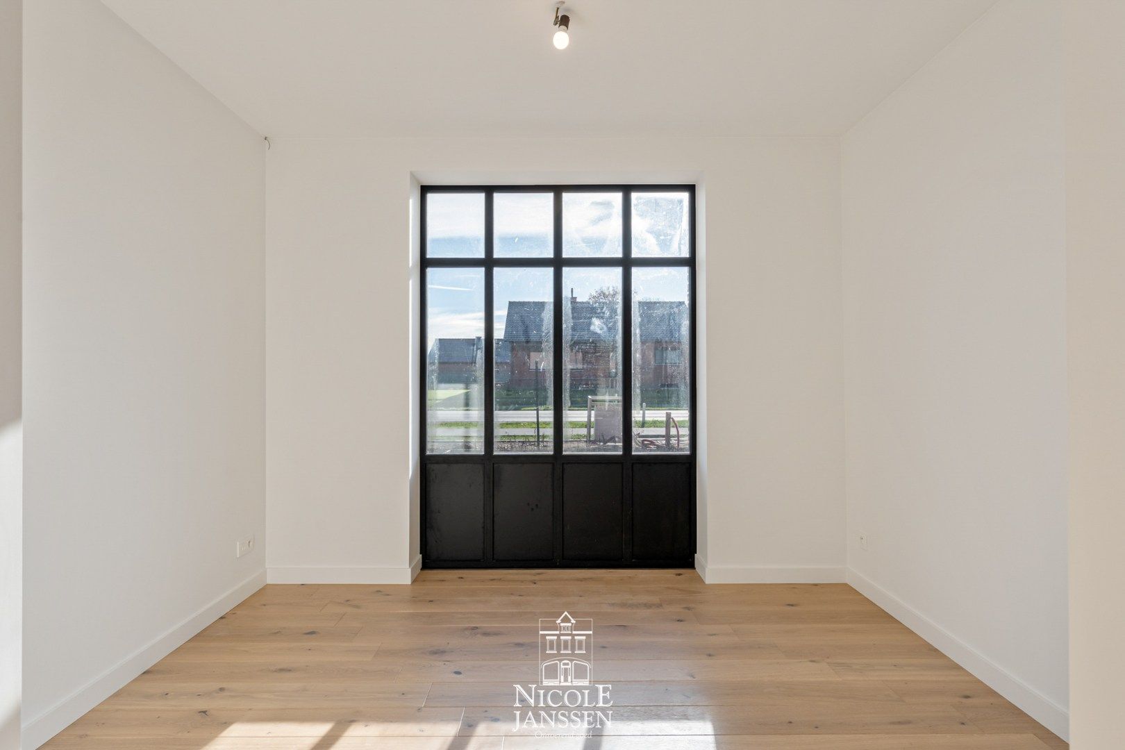 Nieuwbouwwoning van 216m² foto 8