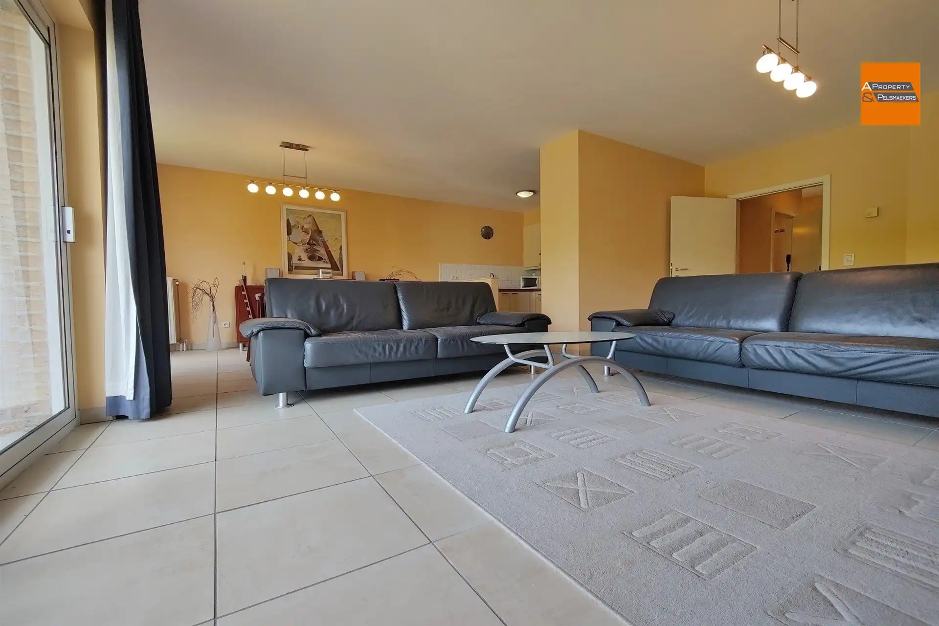 Verzorgd appartement met 2 slaapkamers. foto 4