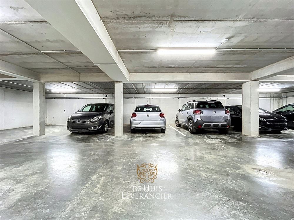 Discrete luxe & tijdloze elegantie : subliem nieuwbouwappartement met terras en gemeenschappelijk tuin te koop in Boechout foto 35