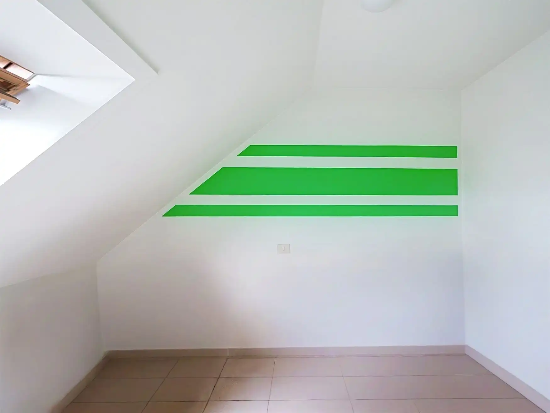 Ruime woning met zuidgerichte tuin en open zicht. foto 16