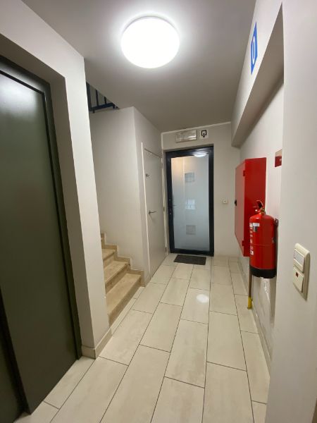 Gezellig gelijkvloers appartement (+-71m²) met autostaanplaats centrum Geel. foto 4