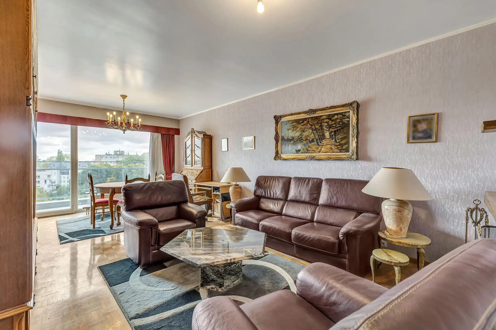 3-slaapkamer-appartement te koop in Molenbeek! foto 5