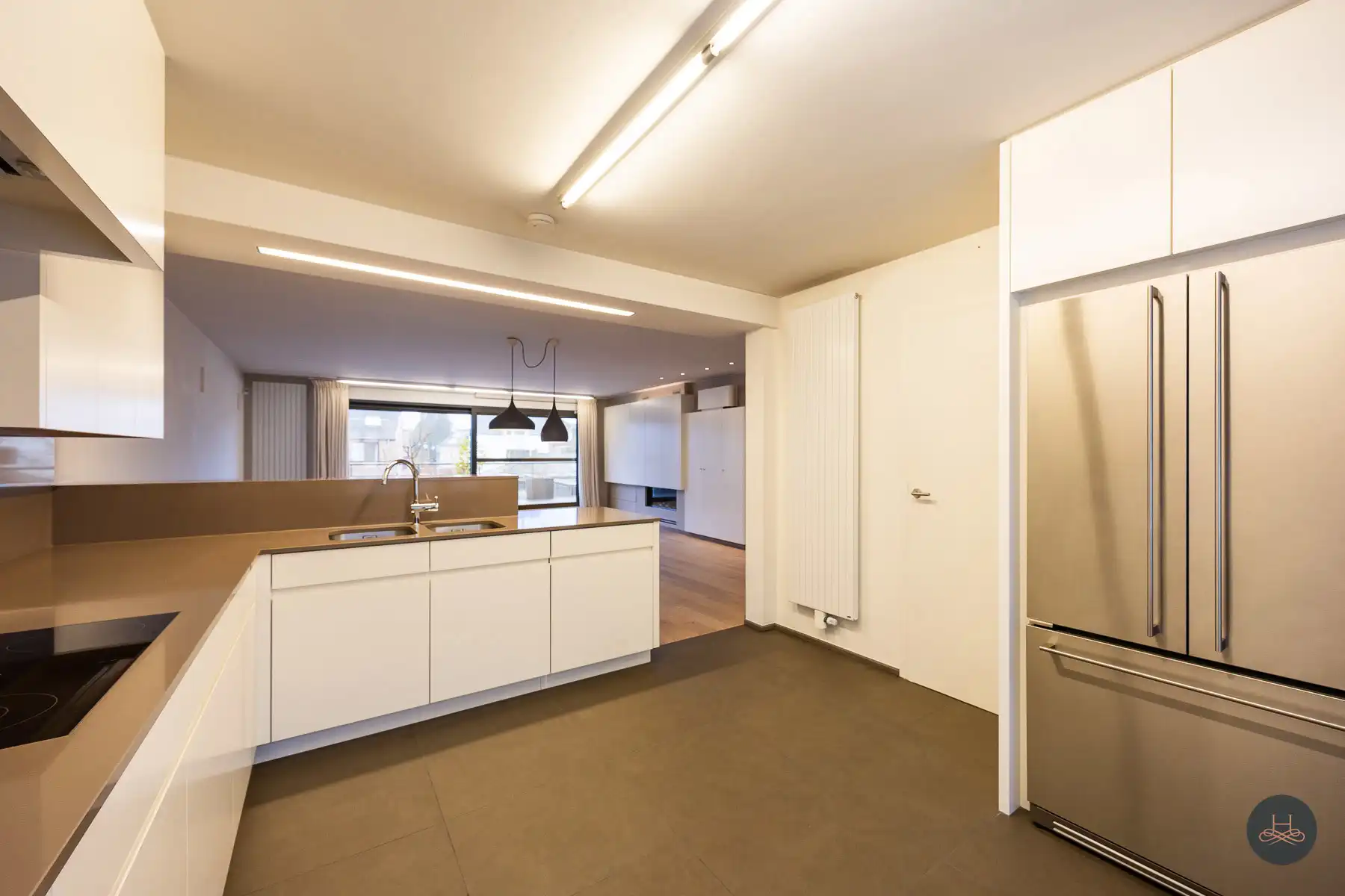 Zeer ruim triplex appartement in centrum Haacht foto 10