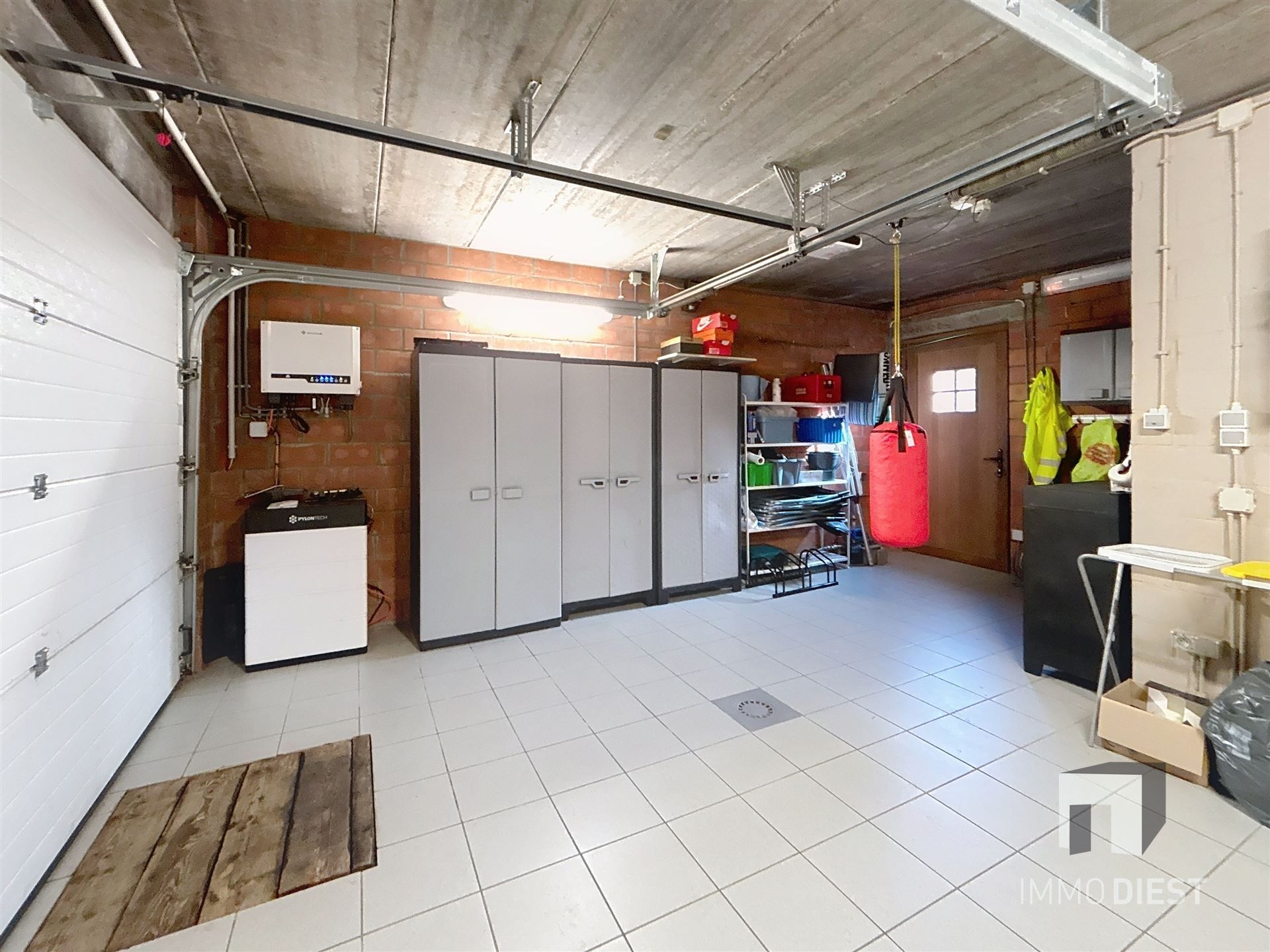 Perfecte gezinswoning in doodlopende straat met 3slpks en een mooie tuin foto 40