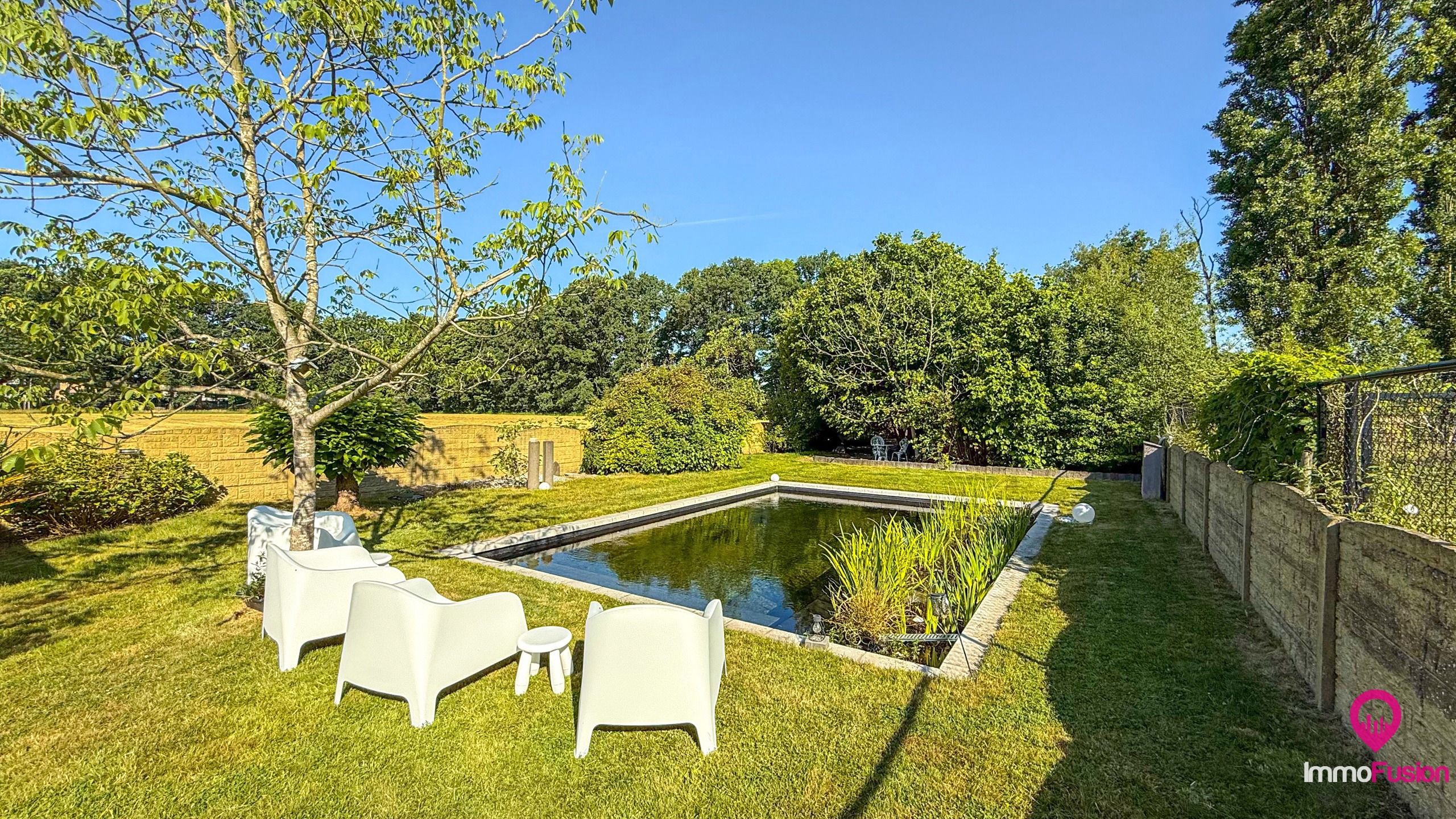 Praktische bungalowwoning met prachtige tuin en zwemvijver! foto 42