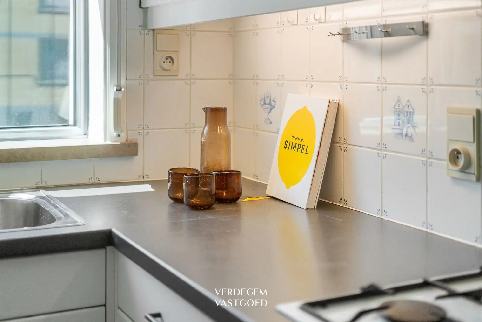 Gezellig en ruim appartement met 2 slaapkamers, terras en garage foto 6