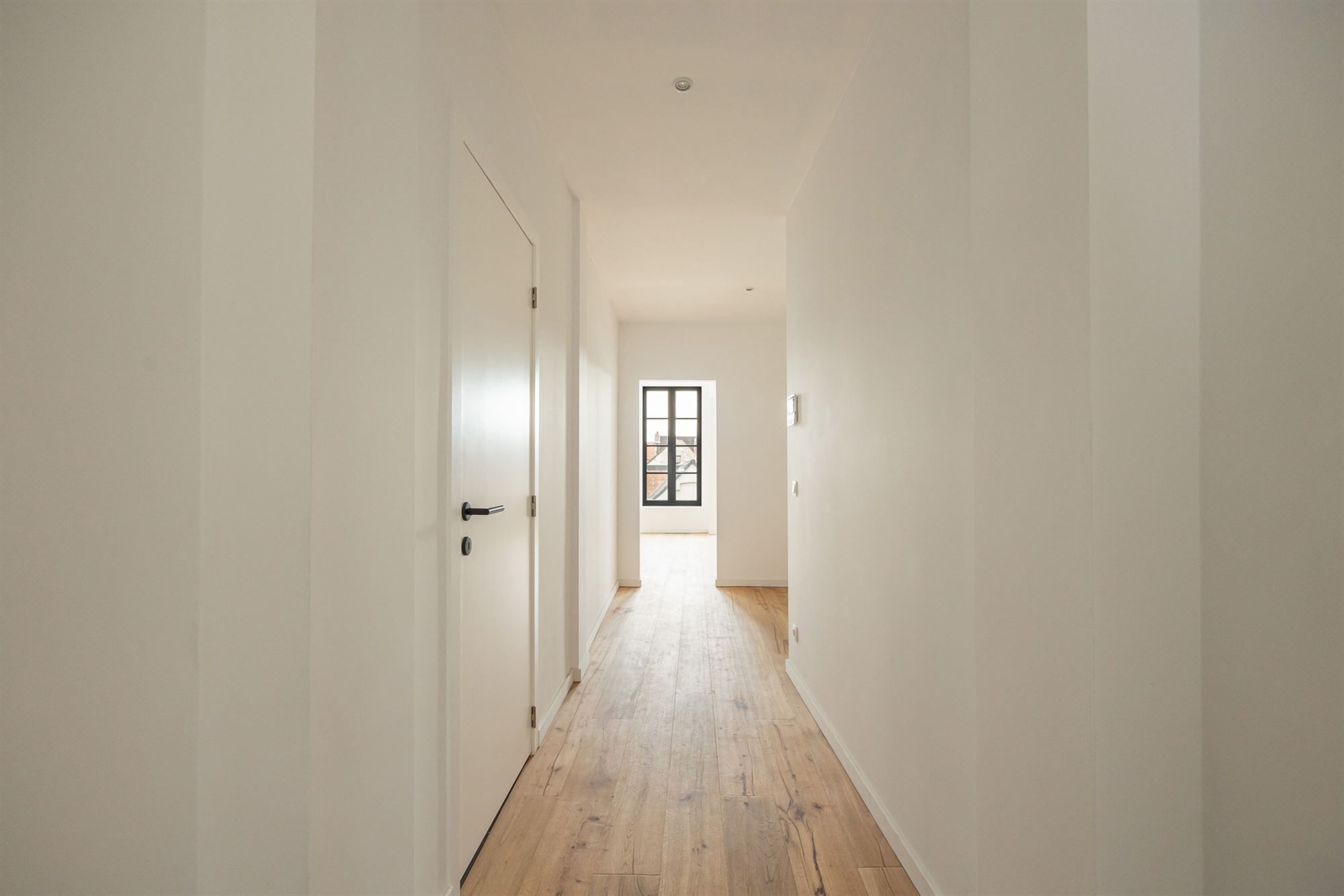 Gerenoveerd appartement met zonovergoten dakterras op toplocatie in Lier foto 3