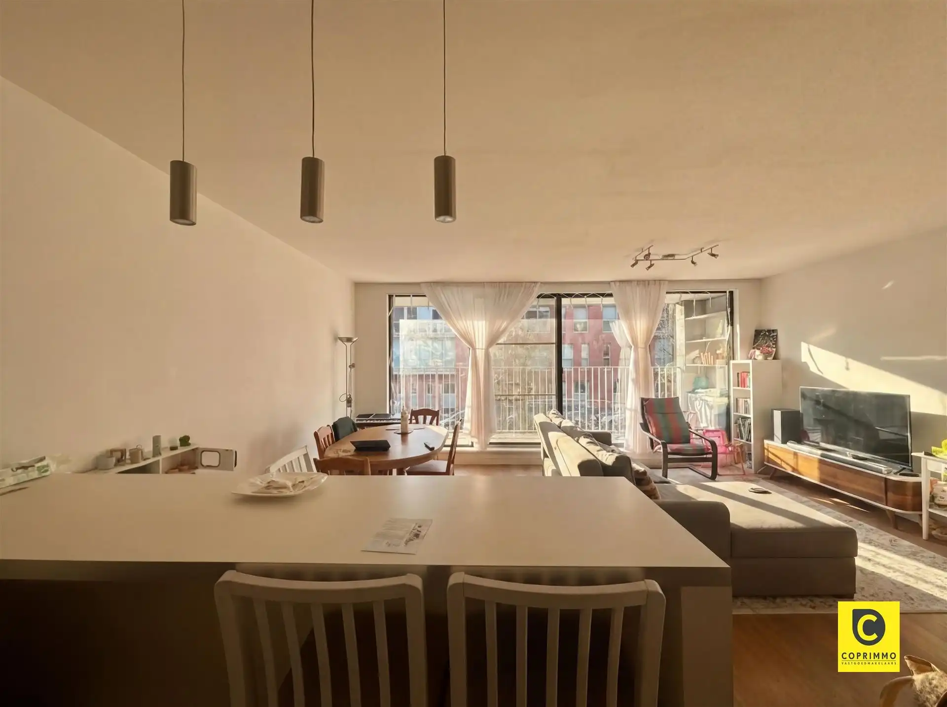 2slk appartement + terras en garagebox! foto 5