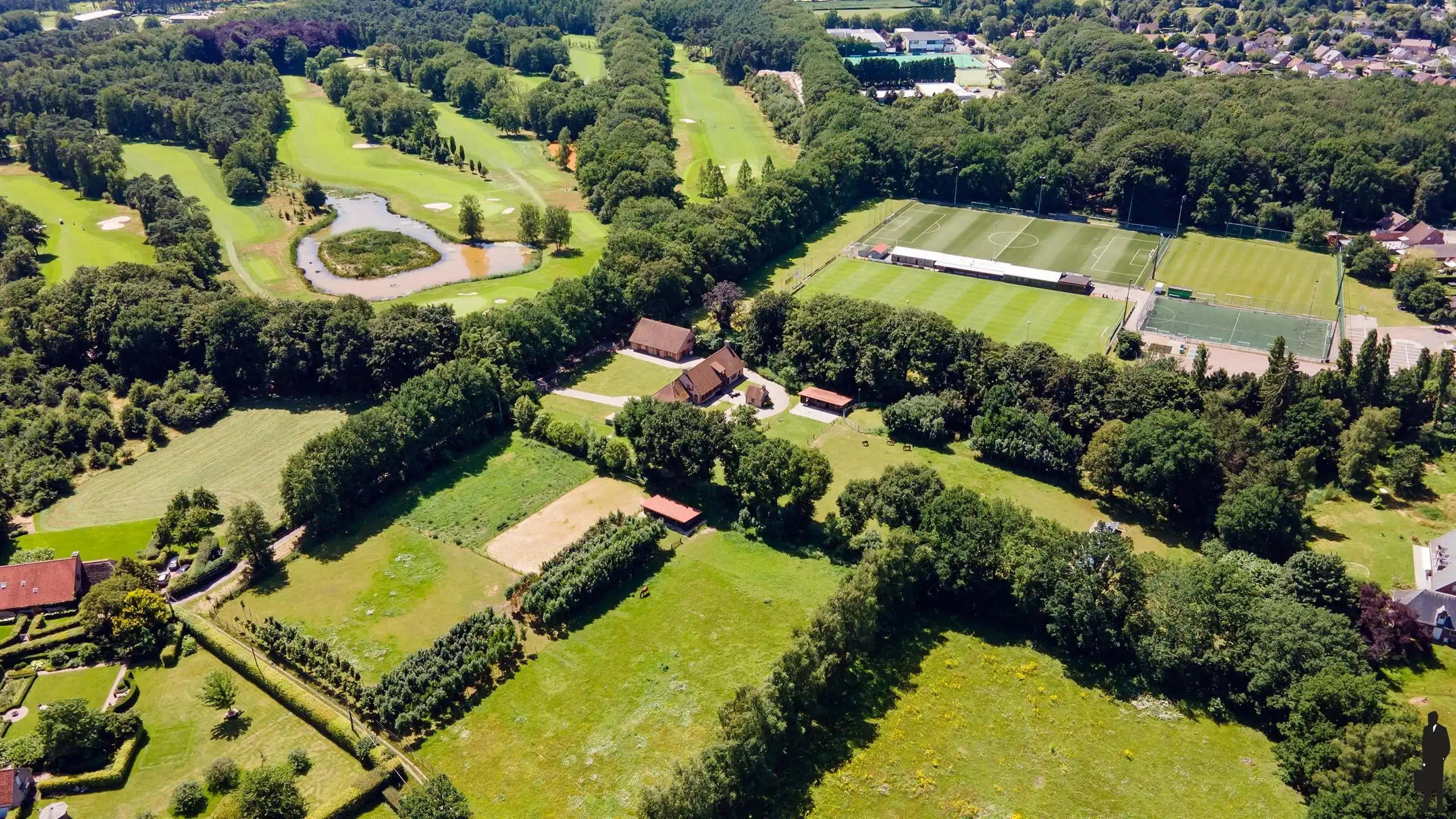 Luxe kangoeroe-villa te Sint-Job met paardenacc. op ca. 1,2 HA! foto 72