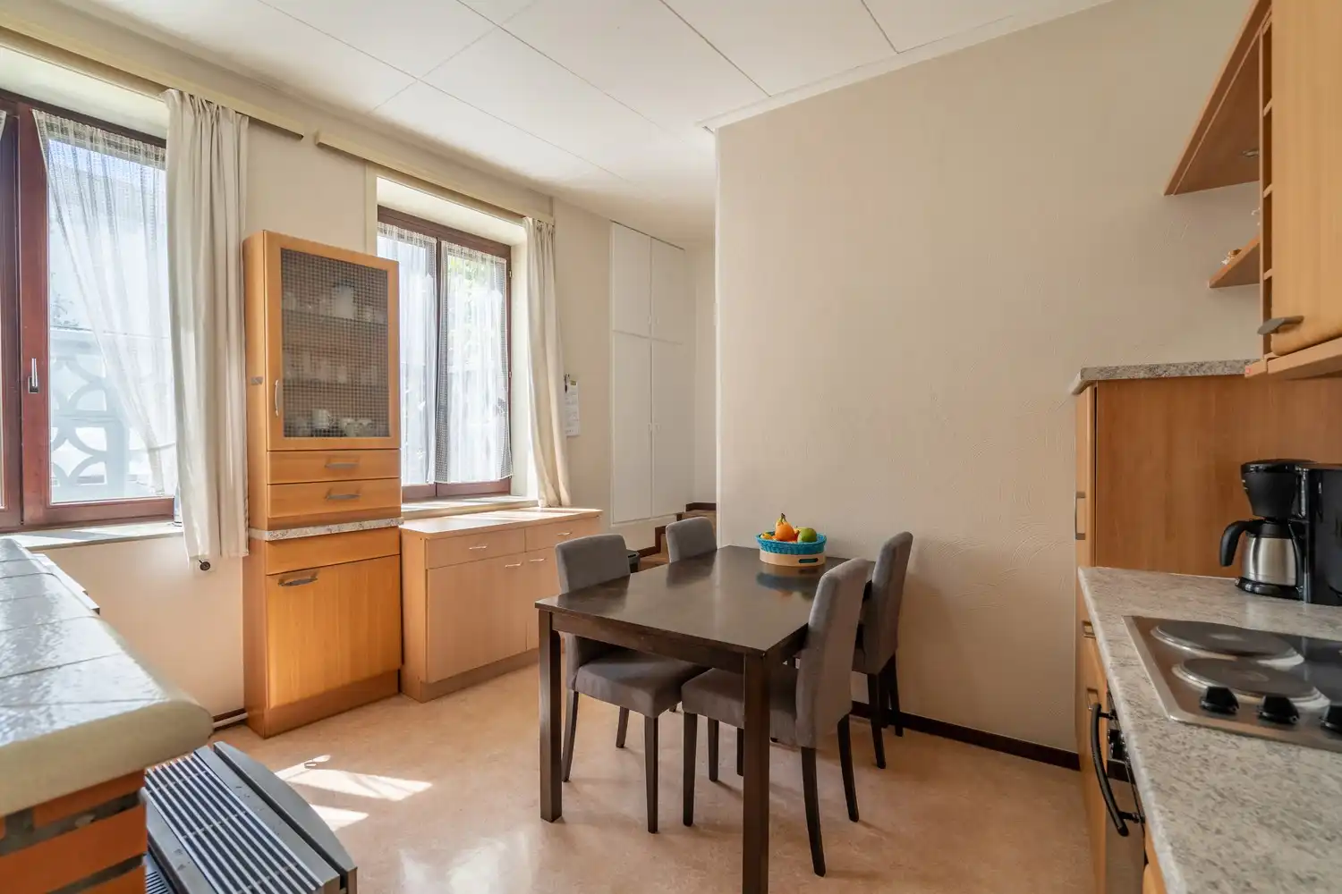 Gelijkvloers pand in het centrum van Sint-Truiden! foto 10