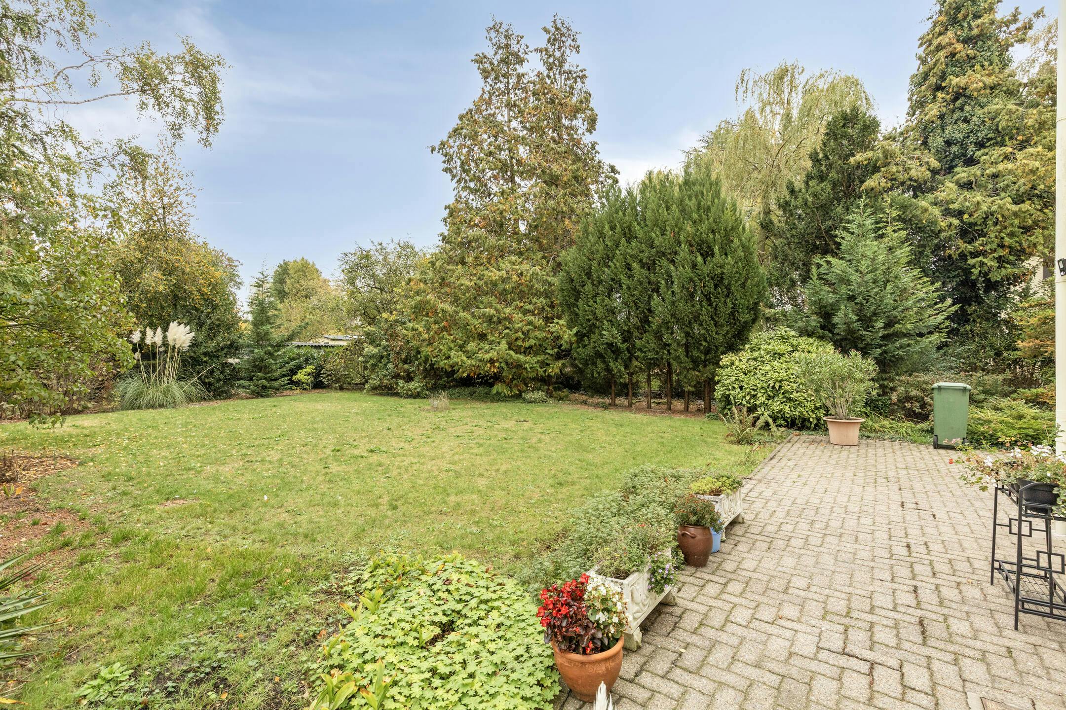 Halfopen woning met 4 slpk en mooie tuin te koop in Kapellen foto 20