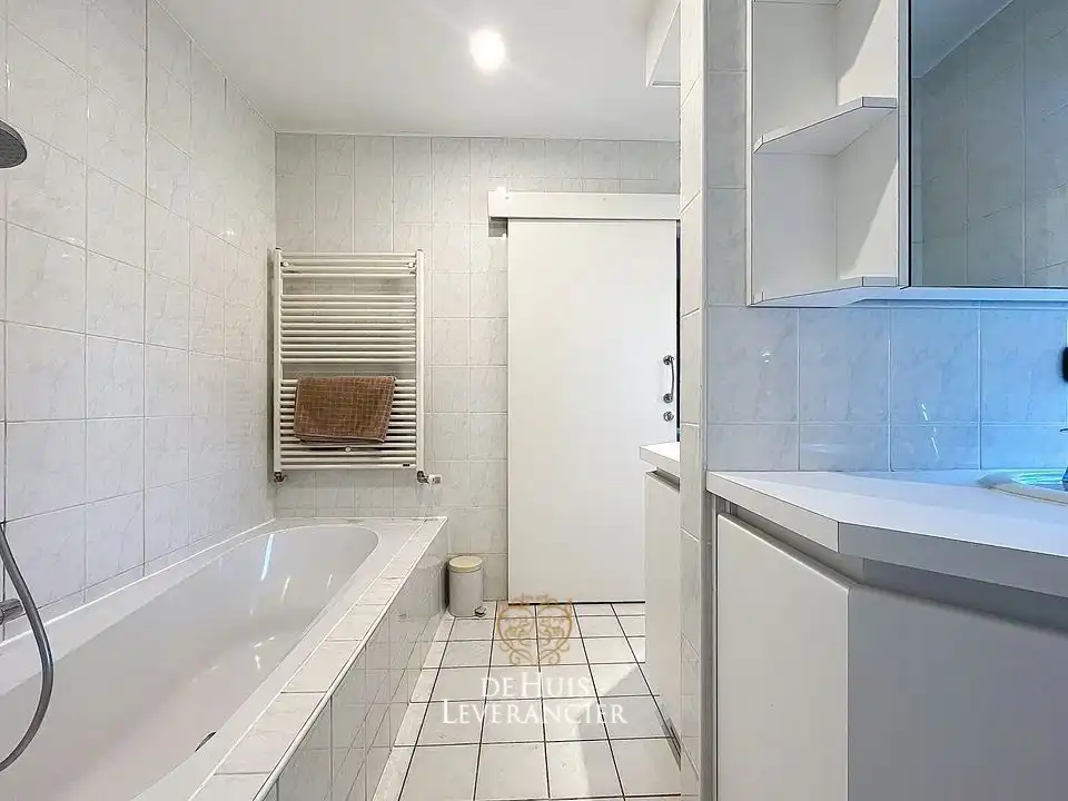 Exclusieve villa op uitzonderlijk perceel van 1 767 m², grenzend aan natuurgebied foto 58
