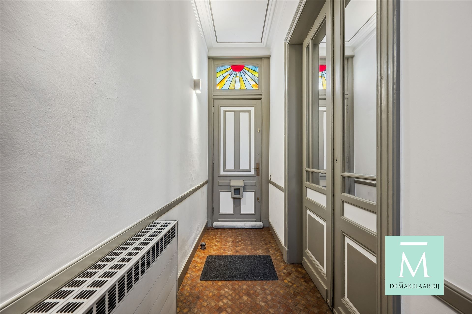 Zeer ruime en charmante woning met fijne tuin en ruime garage foto 8