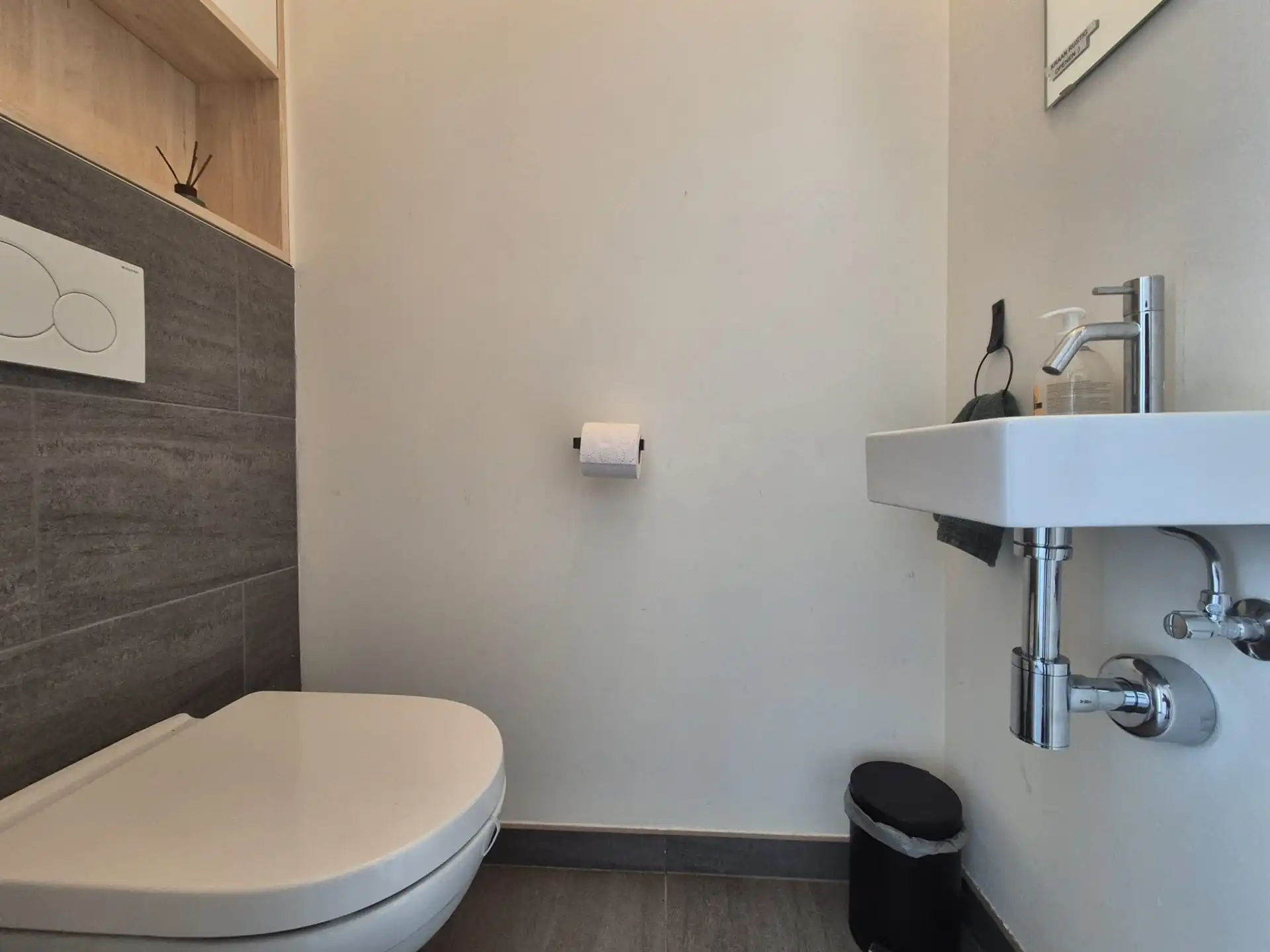 Ruime energiezuinige woning in rustige straat. foto 15