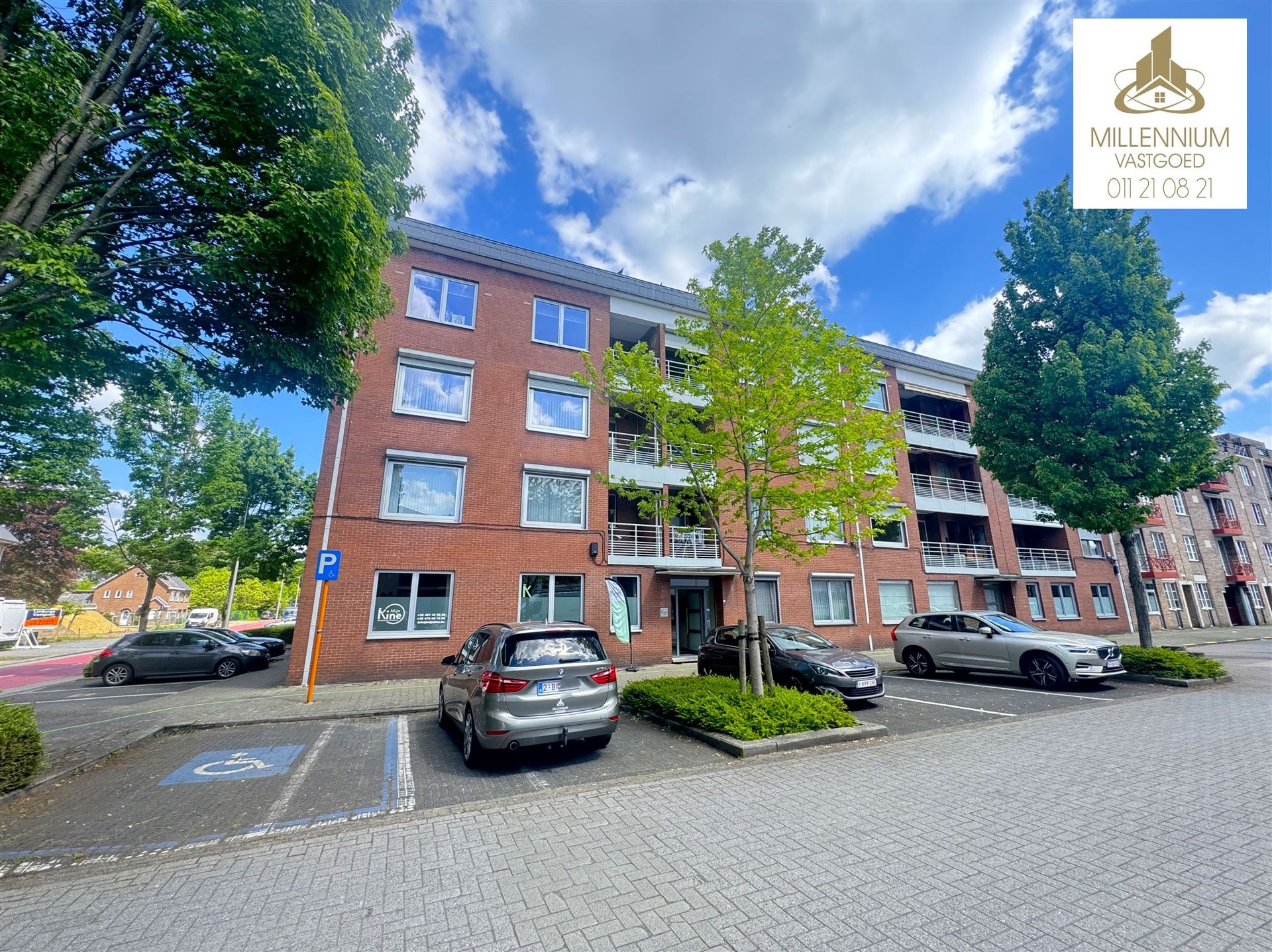 ()=>{if(producerUpdateValueVersion(node),producerAccessed(node),node.value===ERRORED)throw node.error;return node.value} Hospitaalstraat 1/13 - 3600 GENK