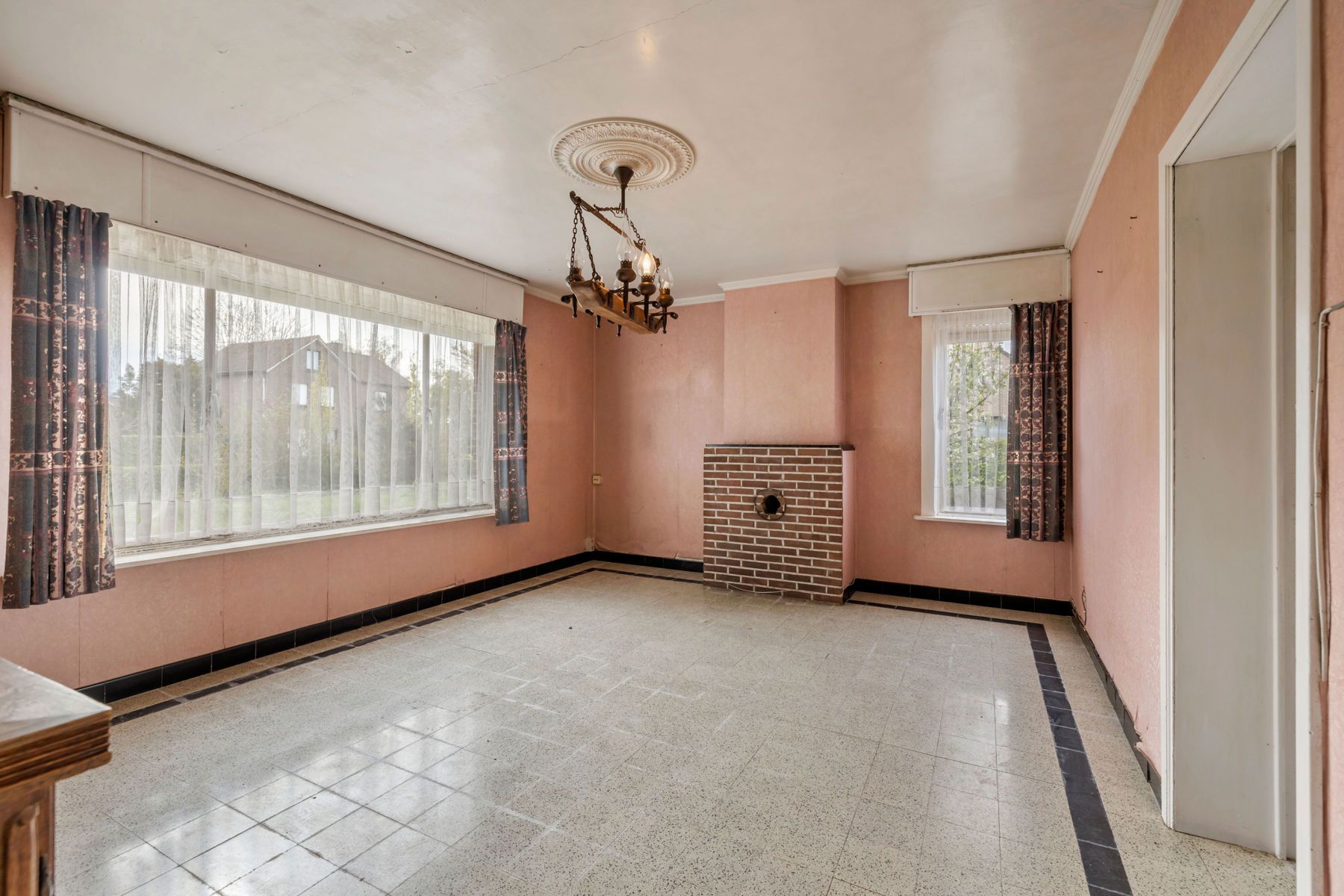 Uniek te renoveren pareltje met 4 slpk op 3528m² foto 10