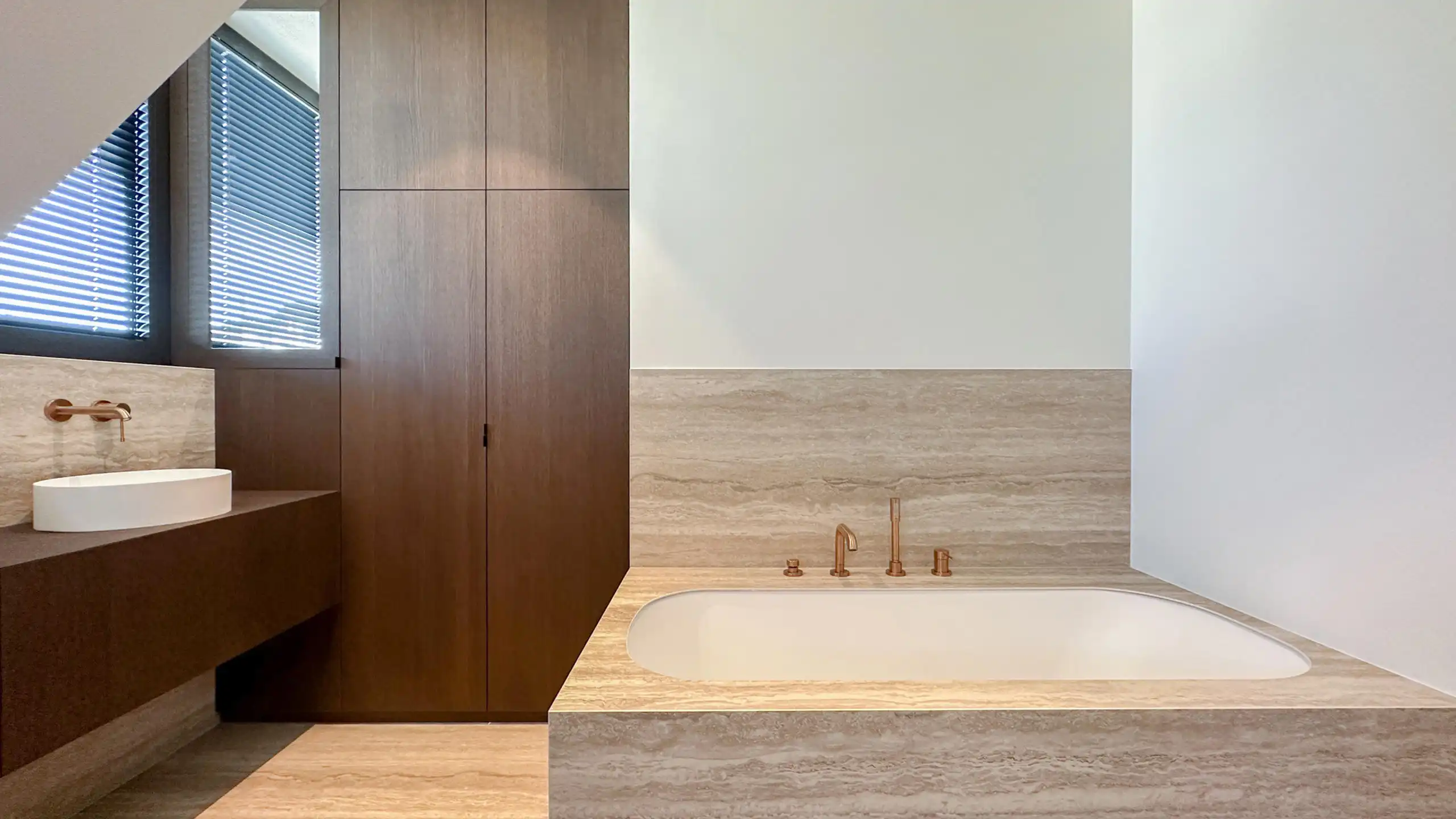 Zonovergoten nieuwbouw PENTHOUSE met 2 terrassen / Zoute foto 38