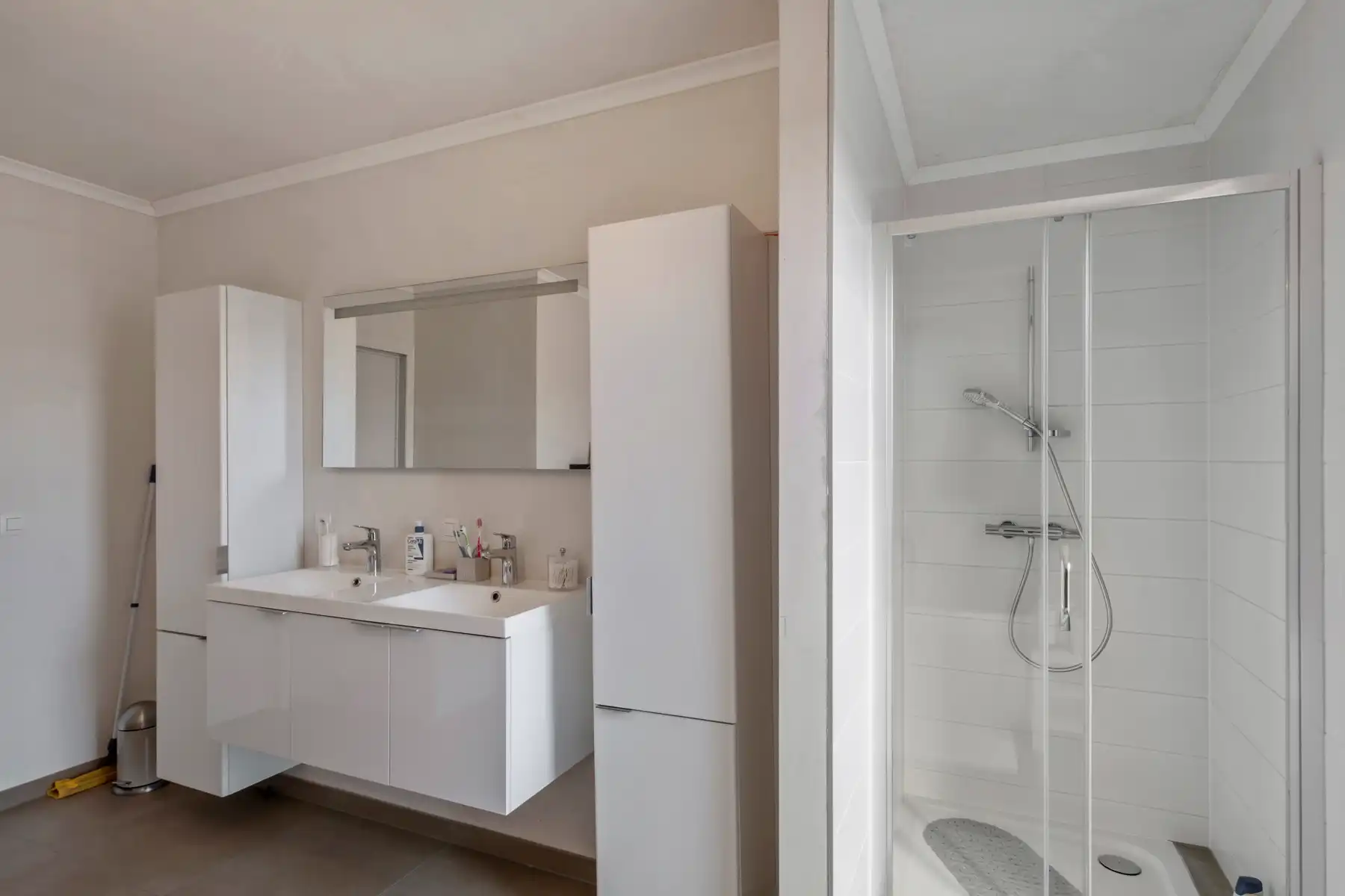 Recente, energiezuinige woning op een toplocatie in Bredene. foto 8