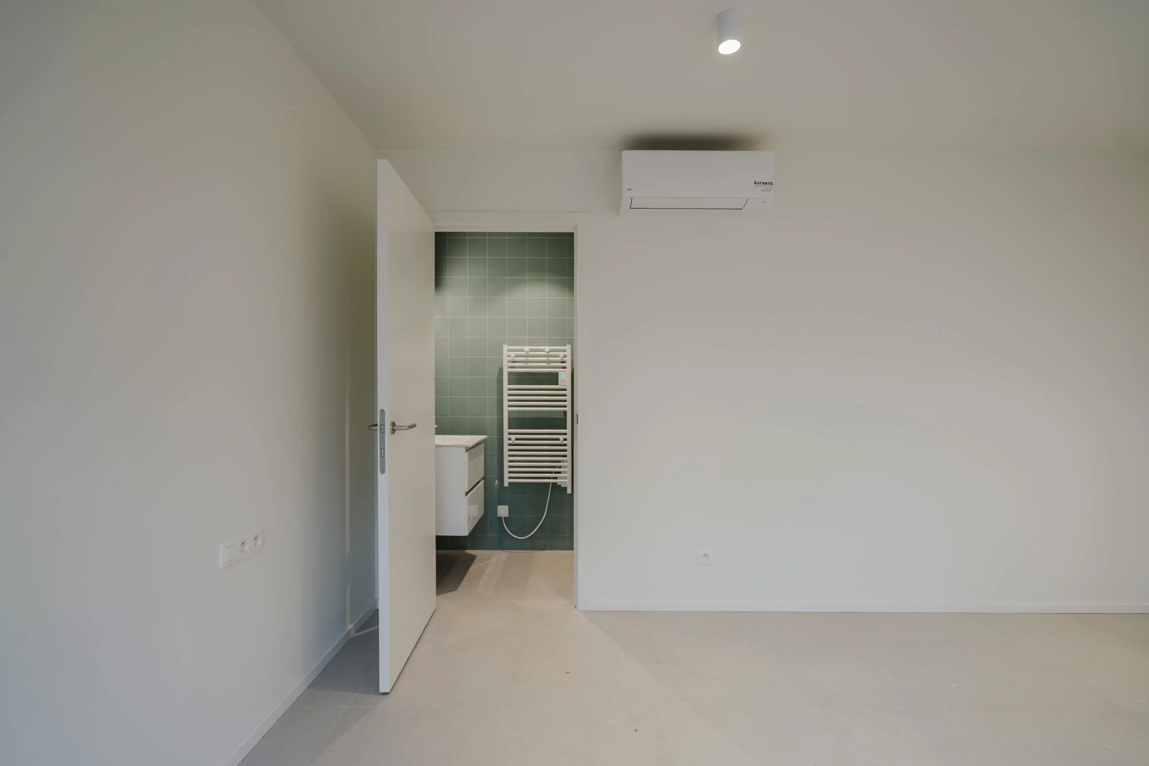 Opbrengsteigendom te koop te Kortrijk – nieuwbouw in één geheel foto 11