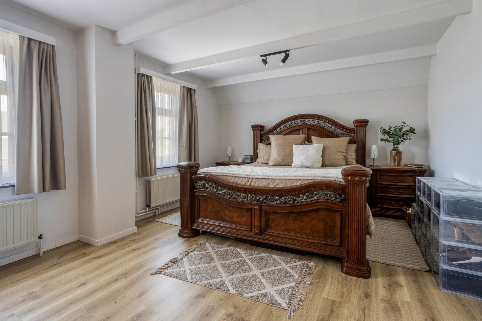 Rustig gelegen open bebouwing met 5 slaapkamers, 3 badkamers, dubbele garage en zonnige tuin in Tervuren – EPC 201 kWh/m² – bewoonbare oppervlakte 339 m² foto 17