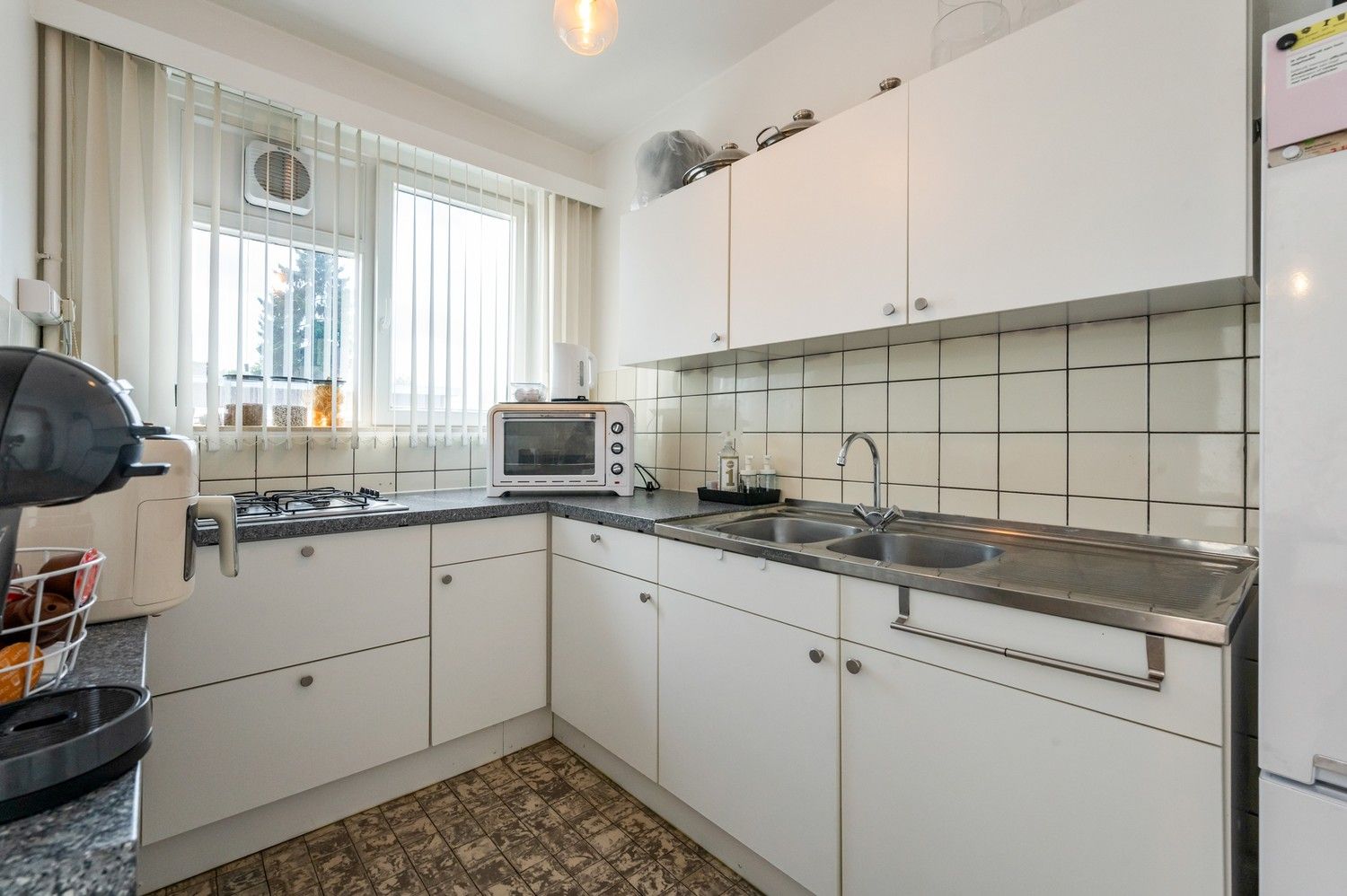 Opbrengsteigendom met 2 appartementen en garage te Deurne! foto 6