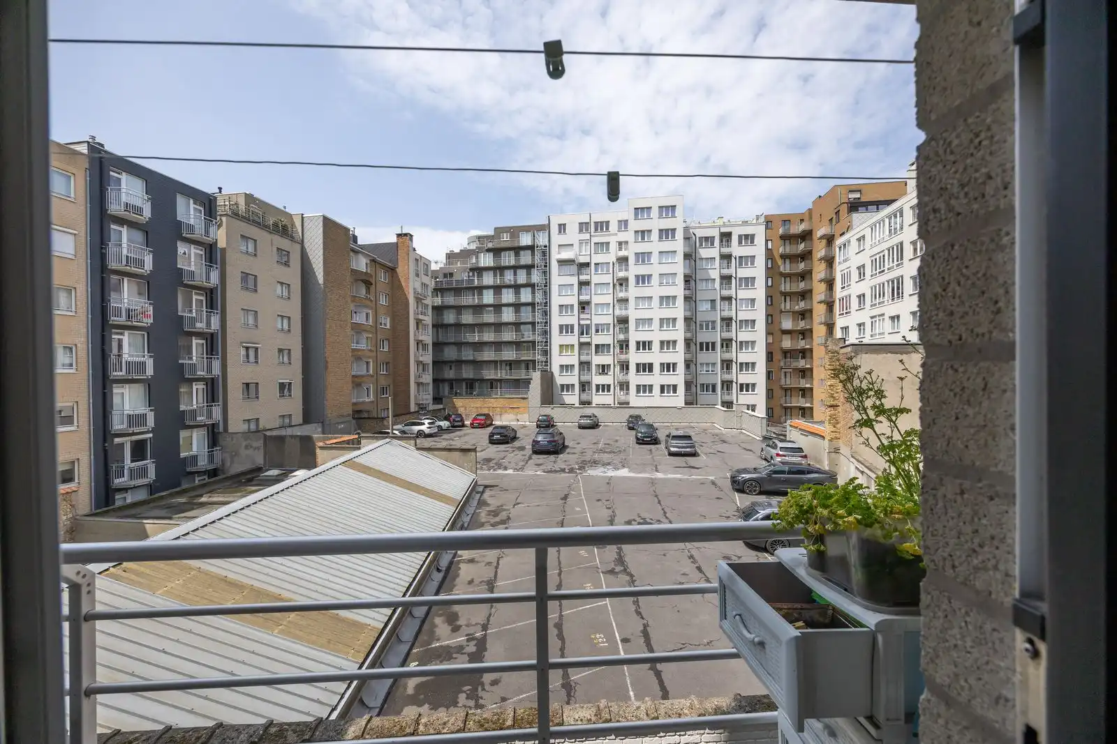 Stijlvol appartement met zuidgericht terras en staanplaats in hartje Oostende foto 10
