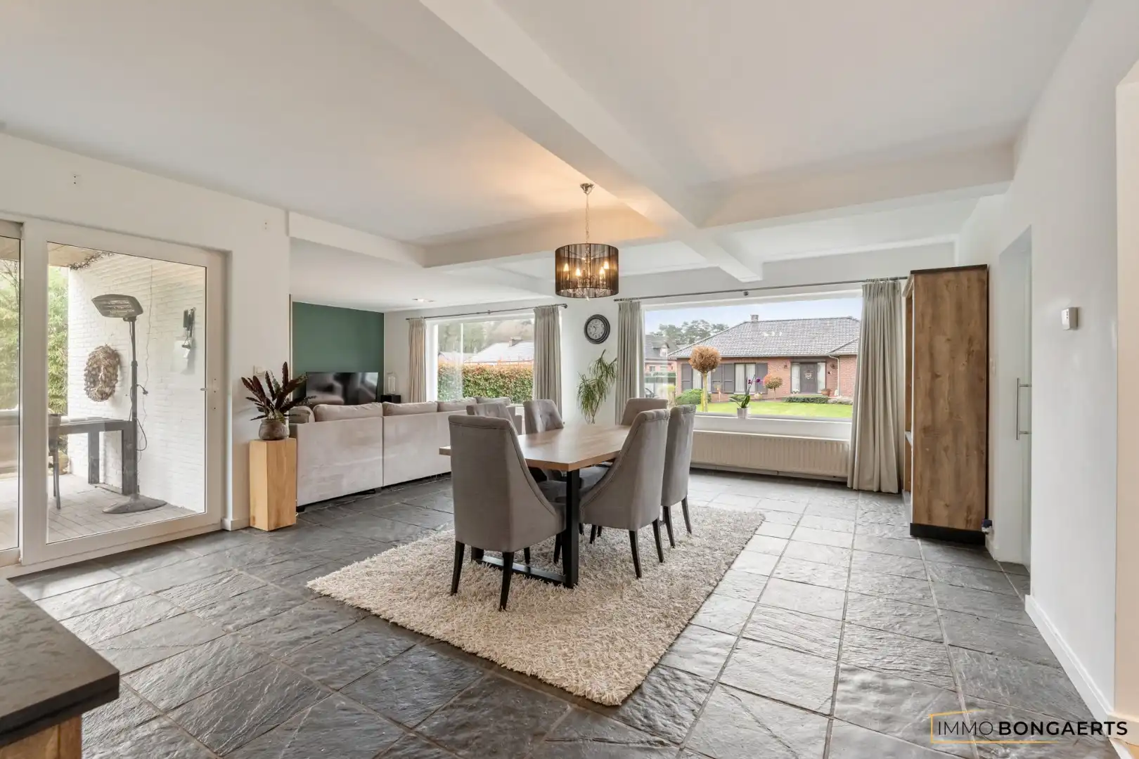 Ruime woning op rustige ligging foto 3