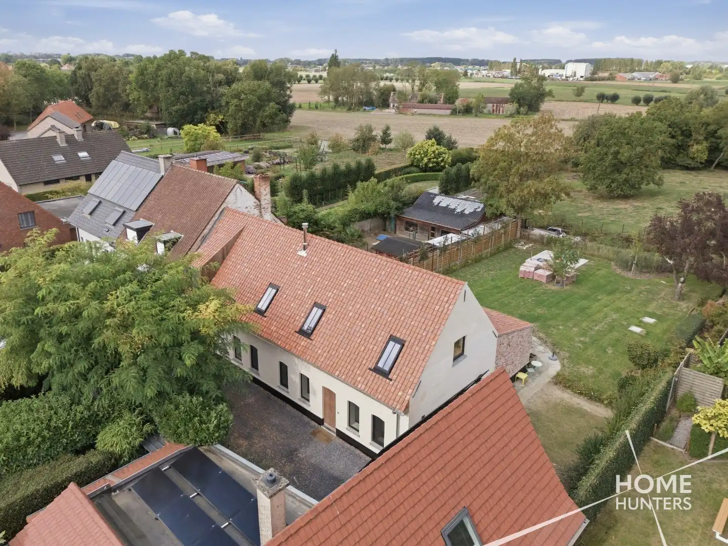 Karaktervolle landelijke woning,volledig vernieuwd en klaar voor de laatste persoonlijke afwerking foto 9