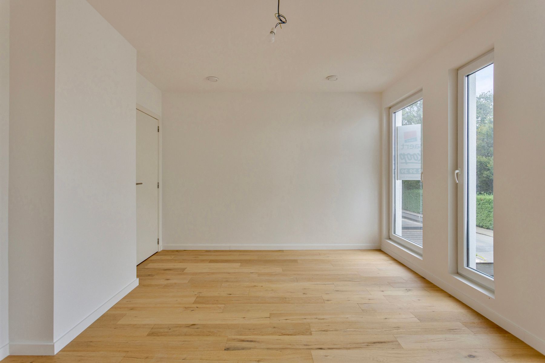 Ruime nieuwbouwwoning met 4 slaapkamers ! foto 13