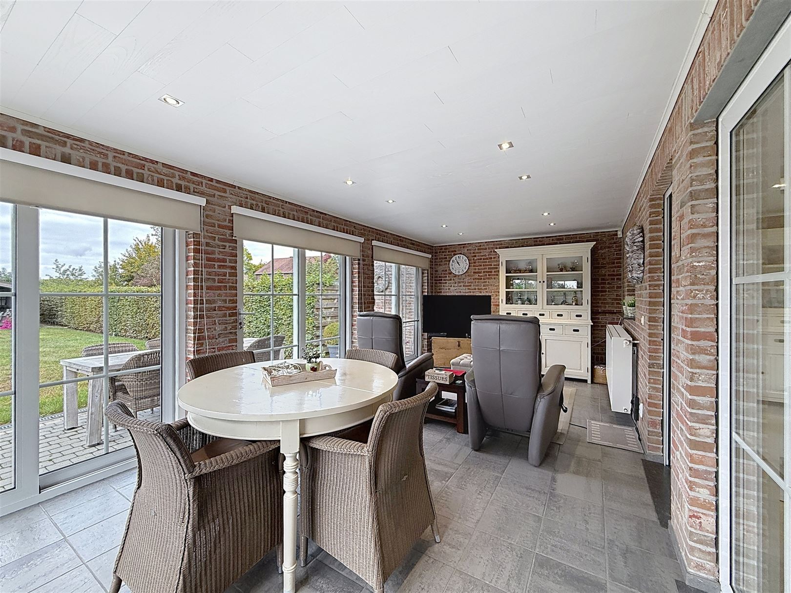 Instapklare woning, 2 slpks + inrichtb. zolder, tuin, 10a 85ca foto 19