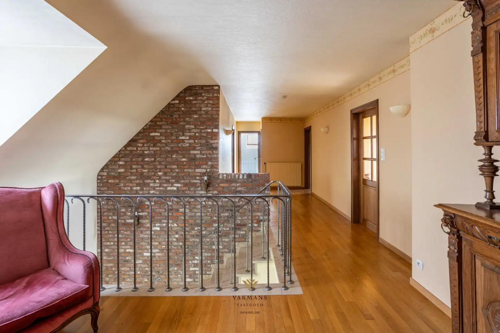 Elegante villa op 5000 m² op een gegeerde locatie foto 15